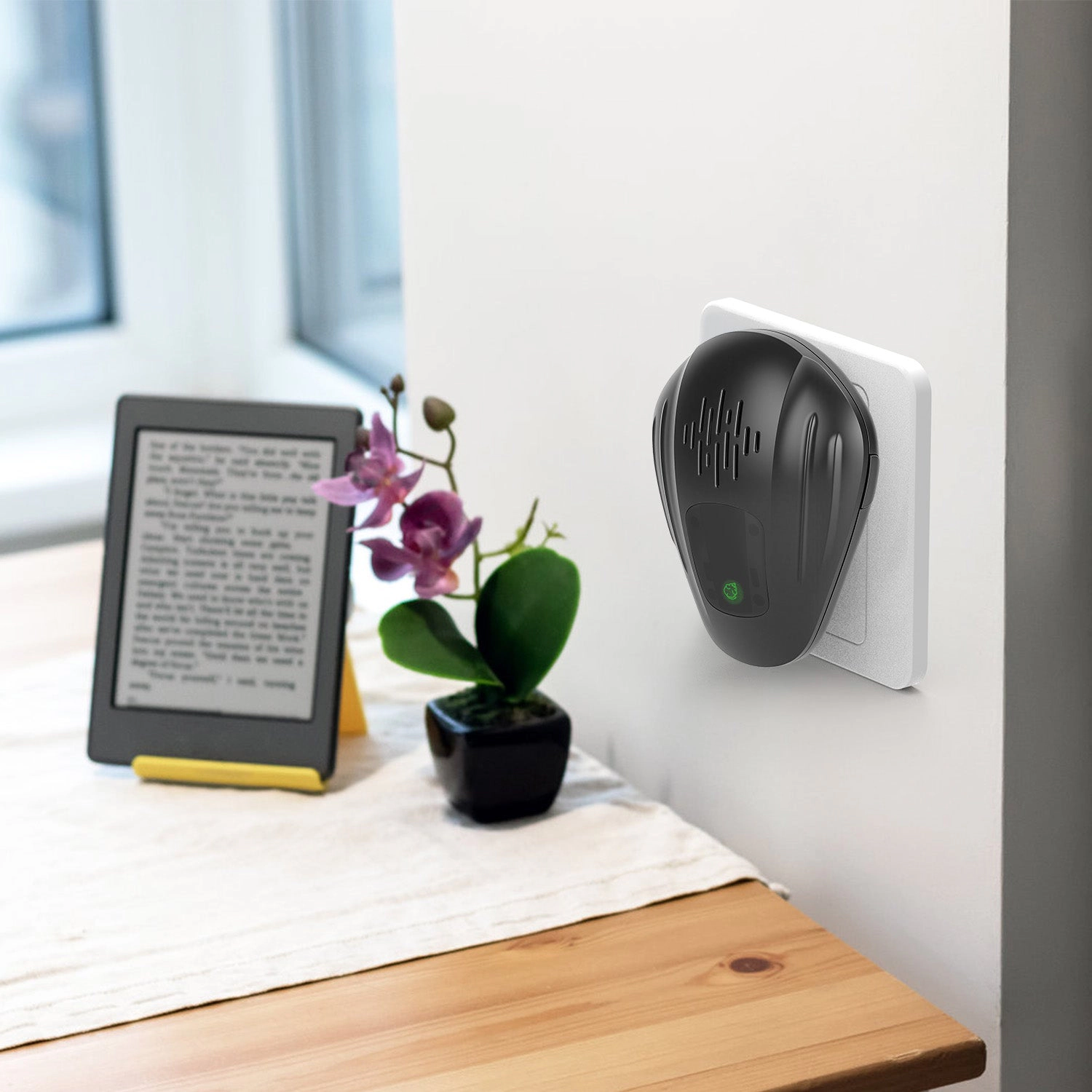 GBruno 2-Pack Ultrasonic Pest Repellent