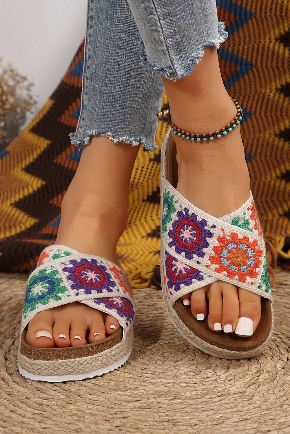 Threaded Pear Womens Geometric Woven Crisscross Strap Platform Slippers