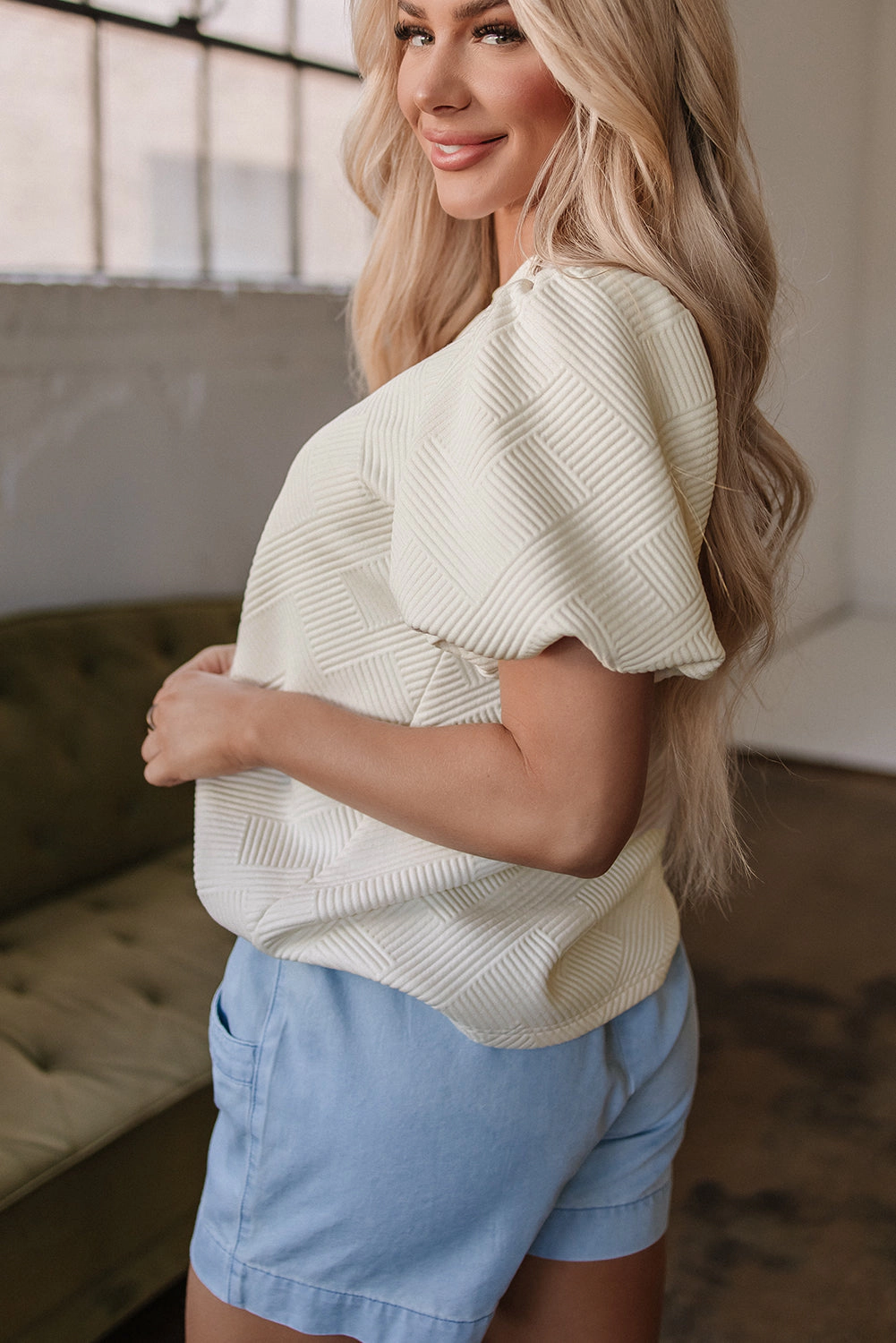 Threaded Pear Women's Aliya Textured Puff Sleeve Top