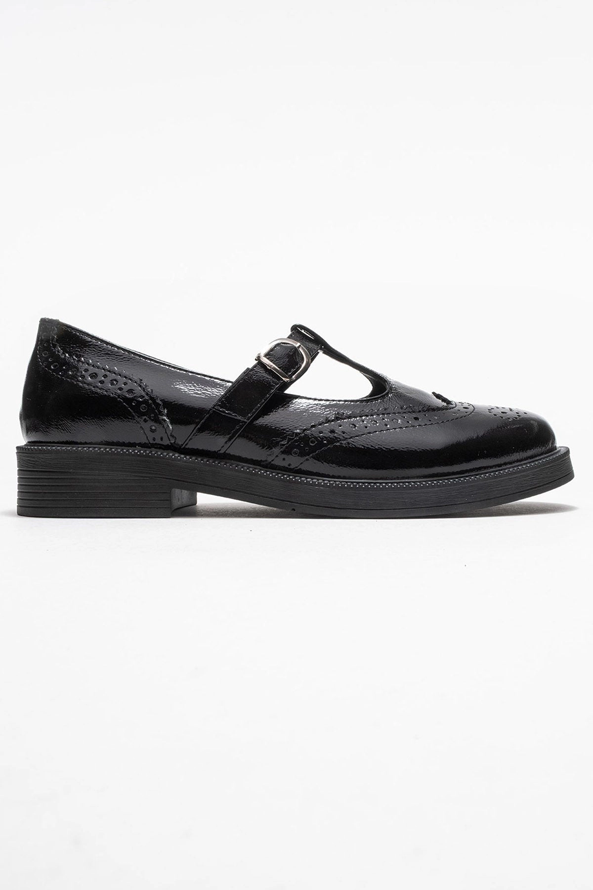 Forever & Always Womens Dorian Leather Loafers