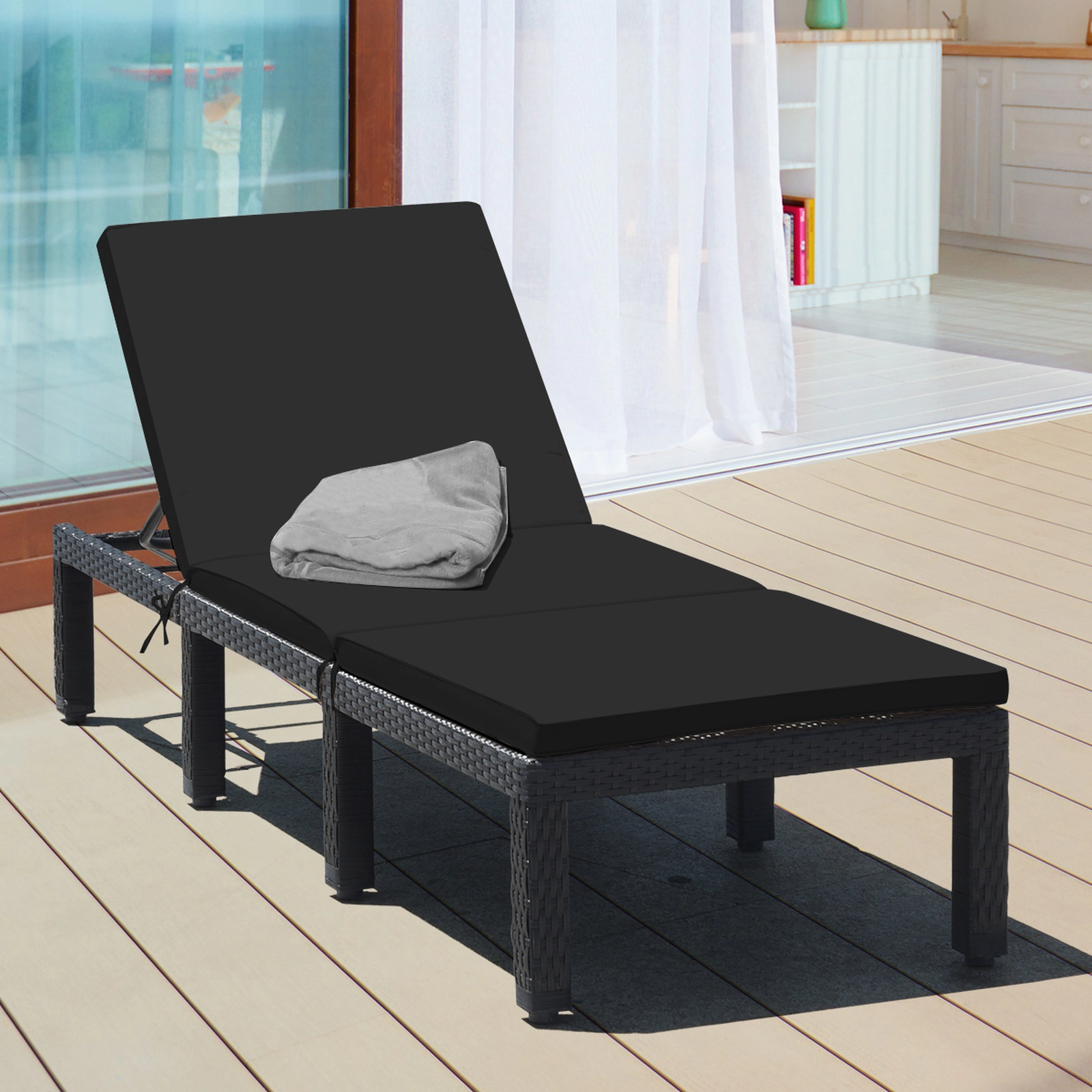 SUGIFT 77-In Rattan Lounge Chair with 7-Position Adjustable Backrest
