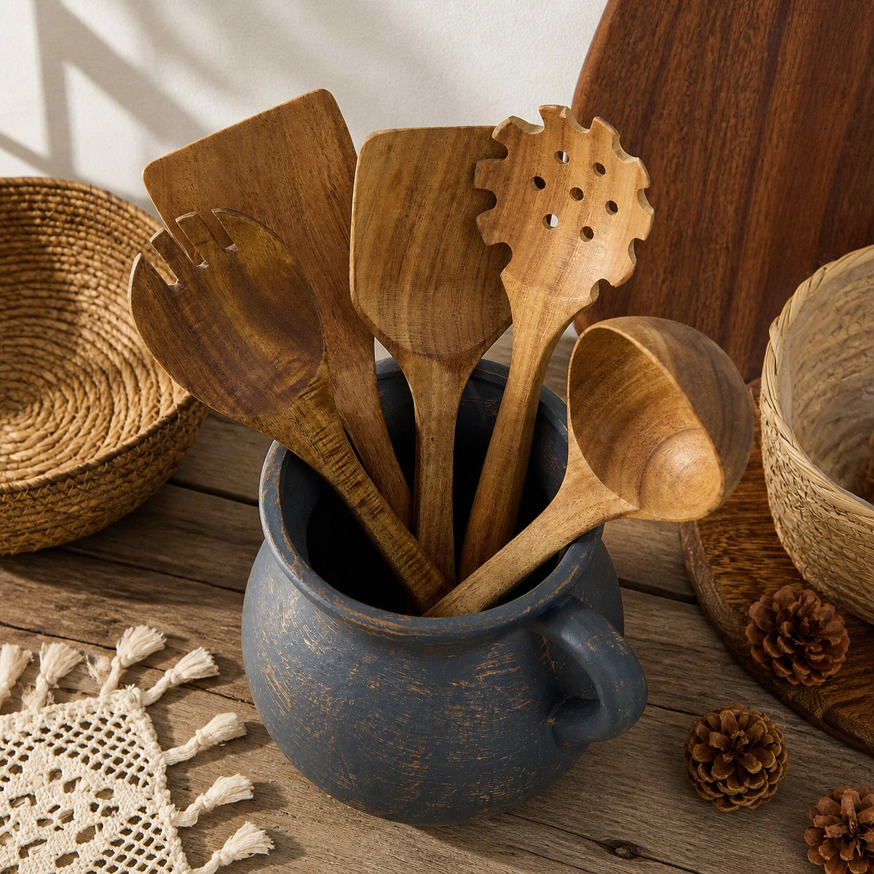 WZK Rustic Farmhouse Ceramic Kitchen Utensil Holder