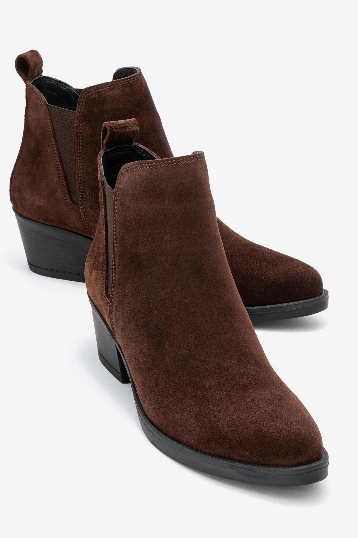 Forever & Always Womens Dovena Leather Block Heel Ankle Boots
