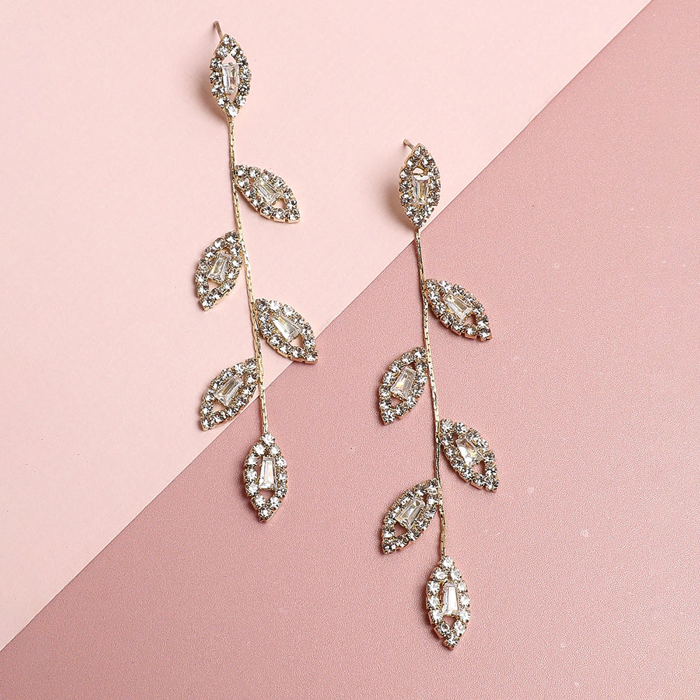 SOHI Women's Gold Plated Contemporary Drop Earring with Pearls