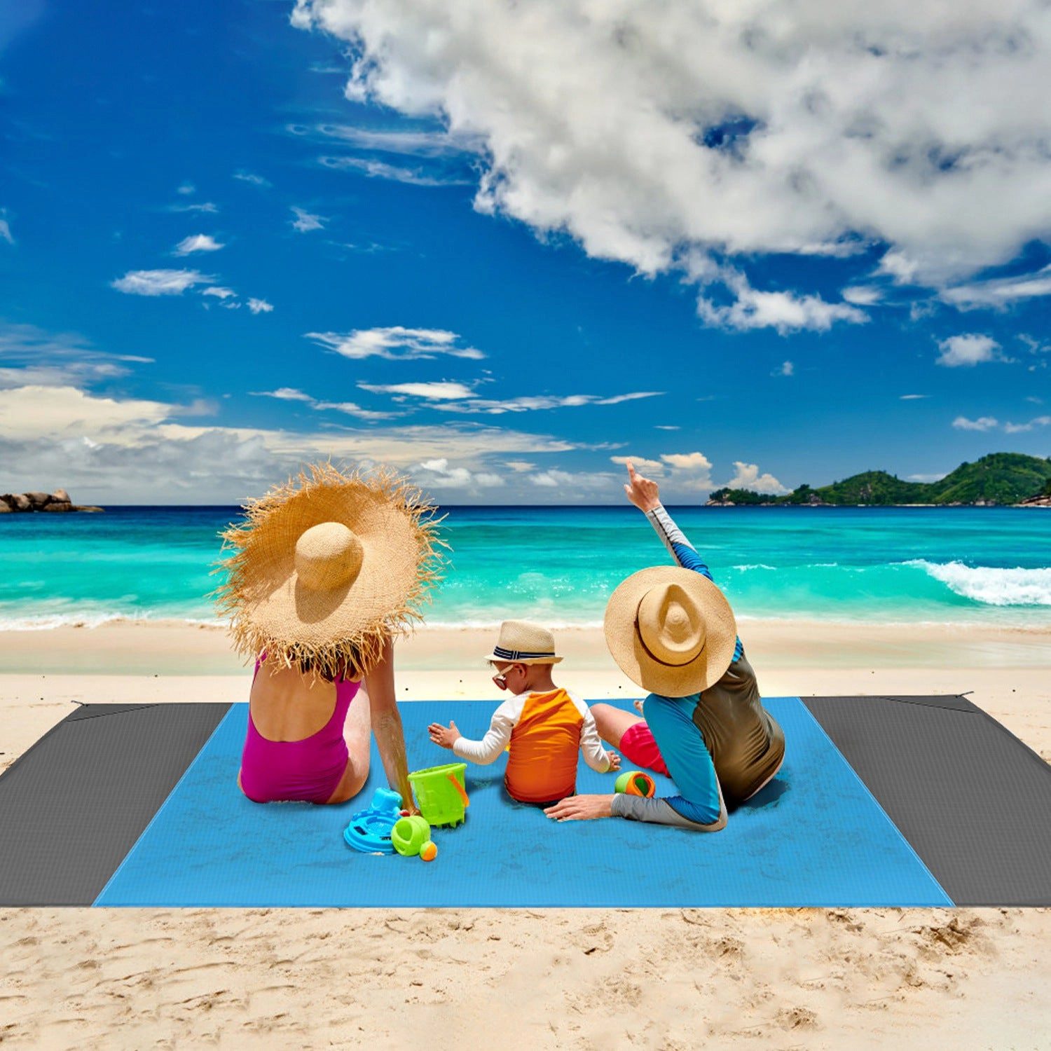 GBruno Sand Proof Water Resistant Picnic Blanket