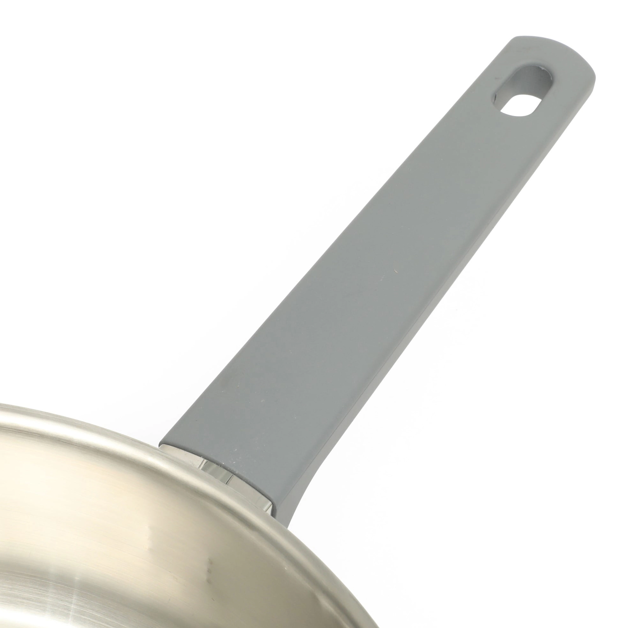 Oster Beauford 2 Quart Stainless Steel Saucepan With Lid in Silver