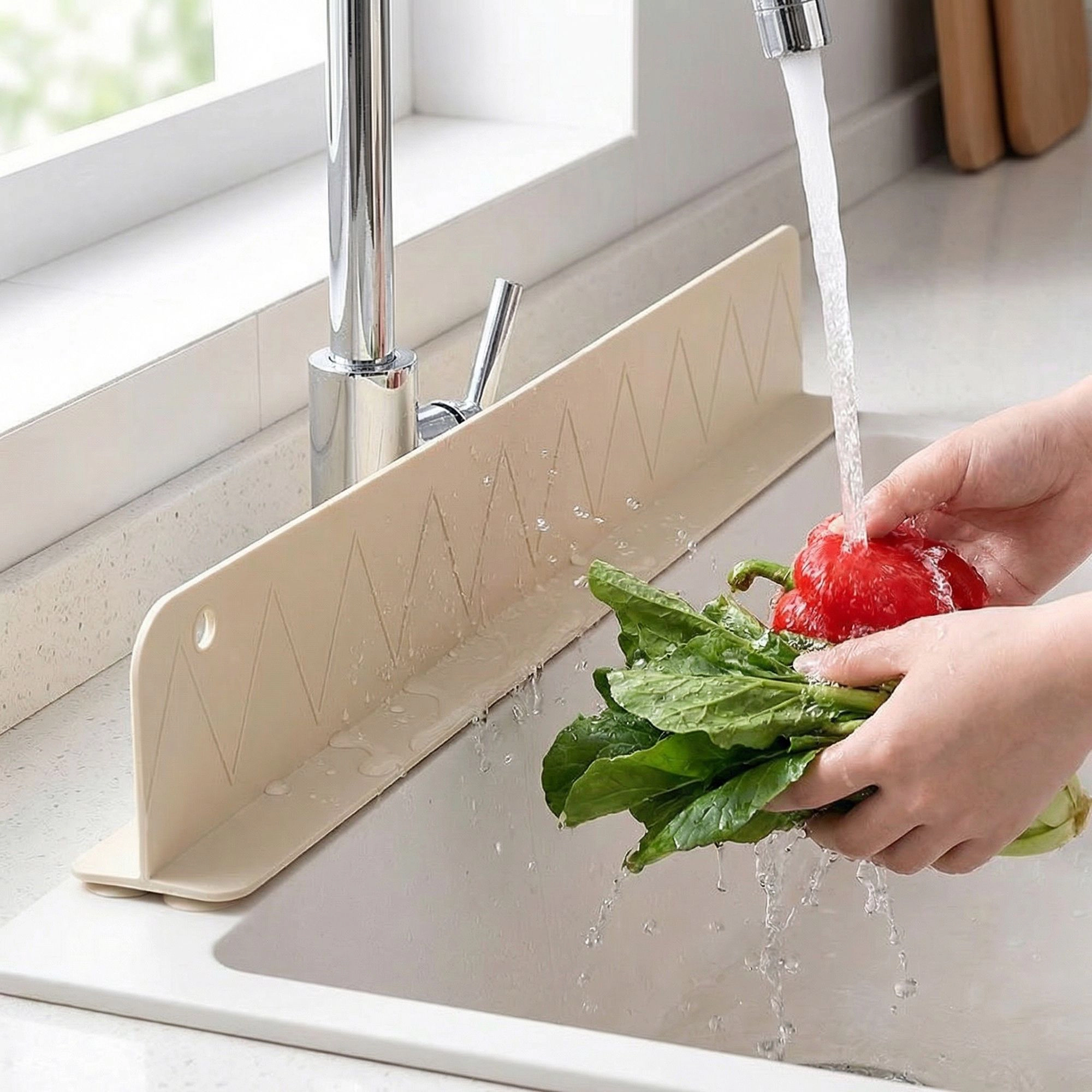 Alilang Unisex 2-PC Kitchen Sink Splash Guard Silicone Water Barrier for Faucet Anti Splash Counter Protector Easy Clean
