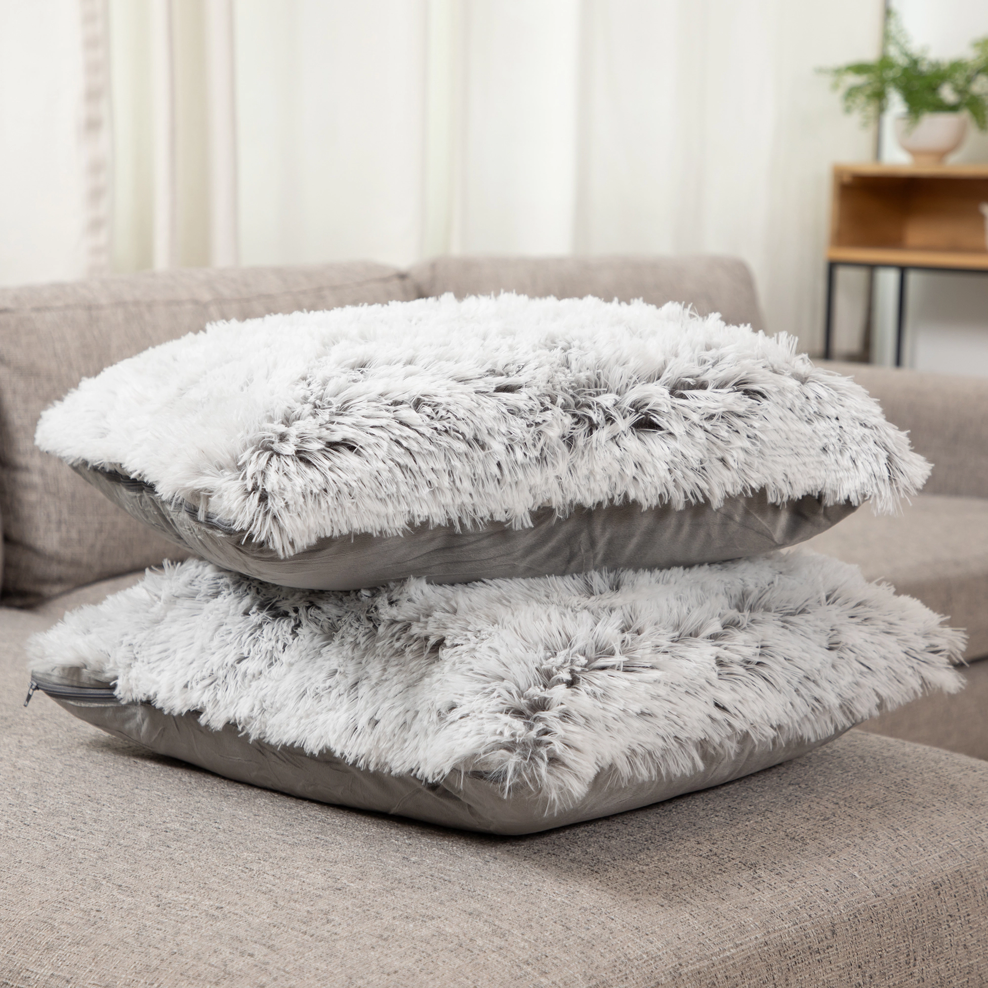Cheer Collection 20-Inch Plush Shaggy Faux Fur Square Throw Pillows with Inserts, 2-Pack