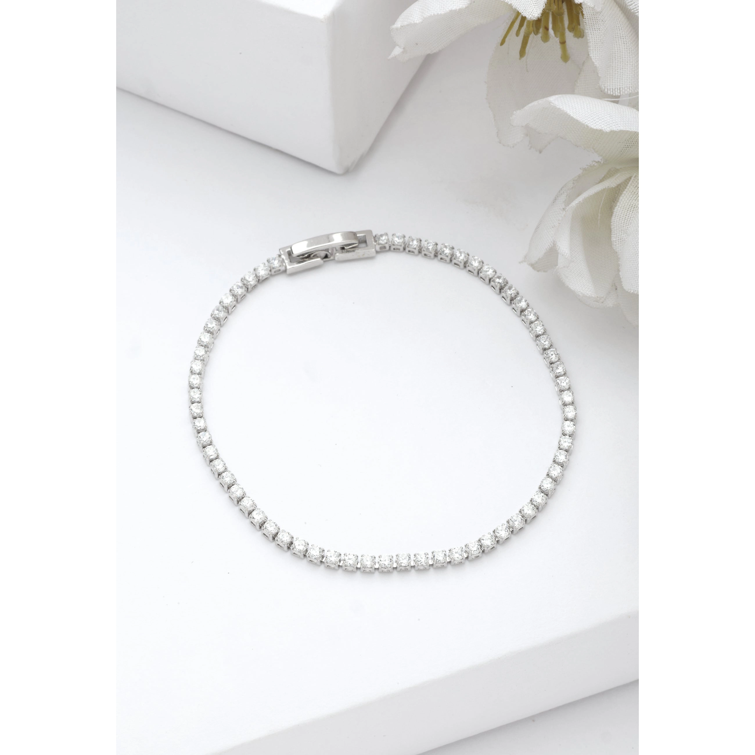 AGP PARIS Womens Diva Sparkling Tennis Bracelet