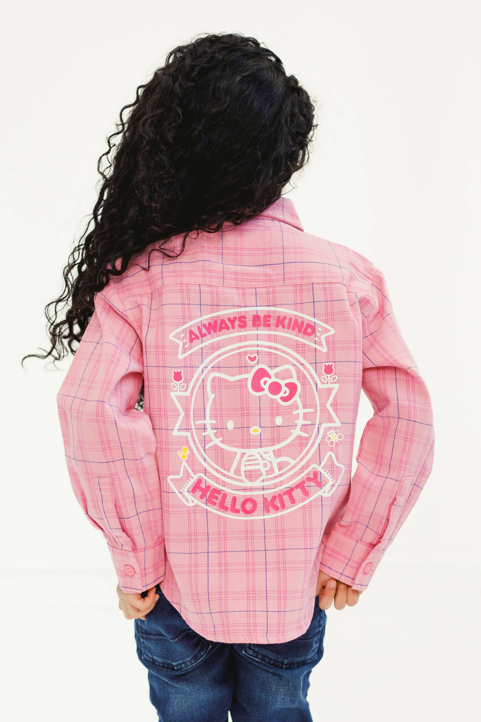 Hello Kitty Girls' Long-Sleeve Flannel Button-Down Shirt