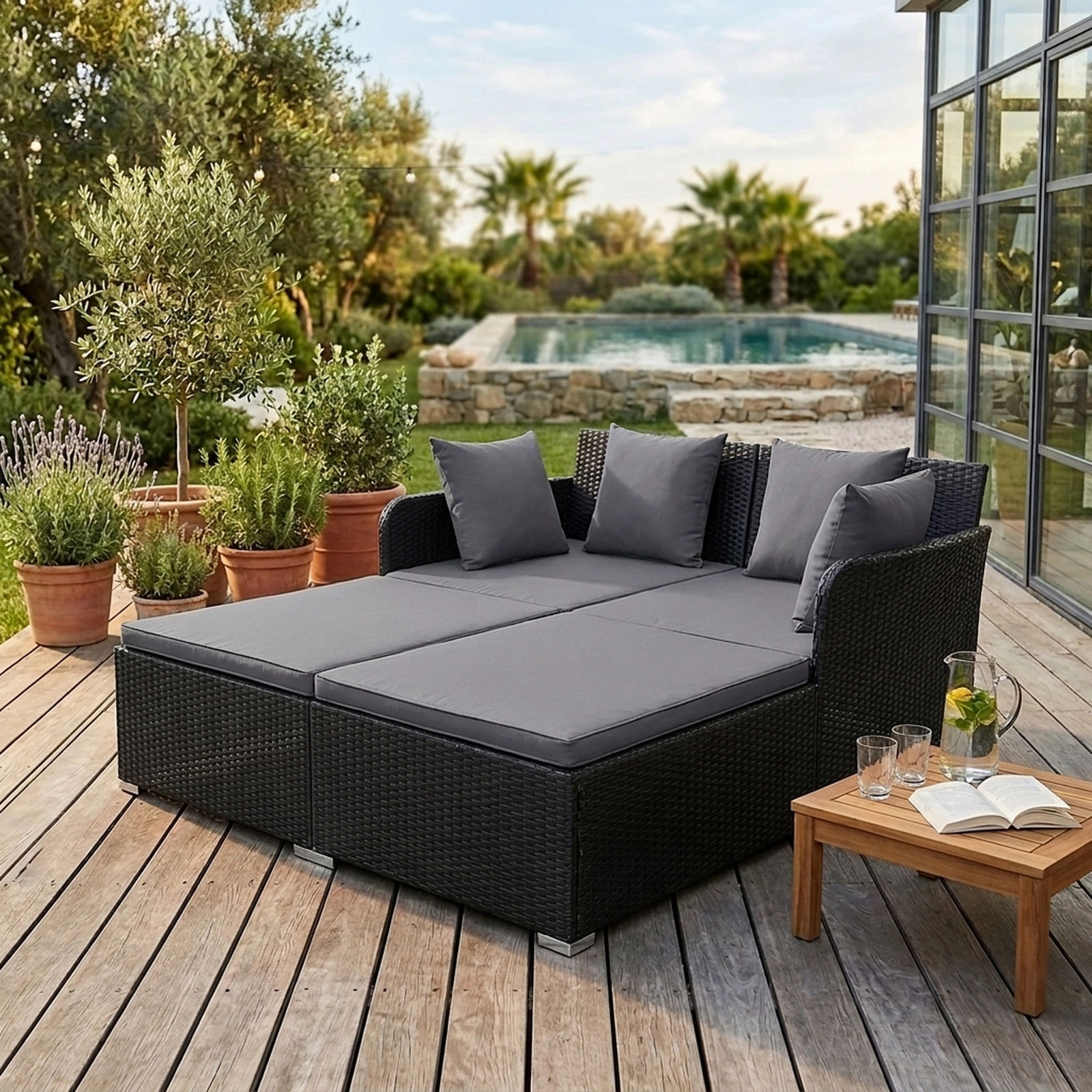 SUGIFT Upholstered Cushions and 4 Pillows Spacious Outdoor Rattan Daybed