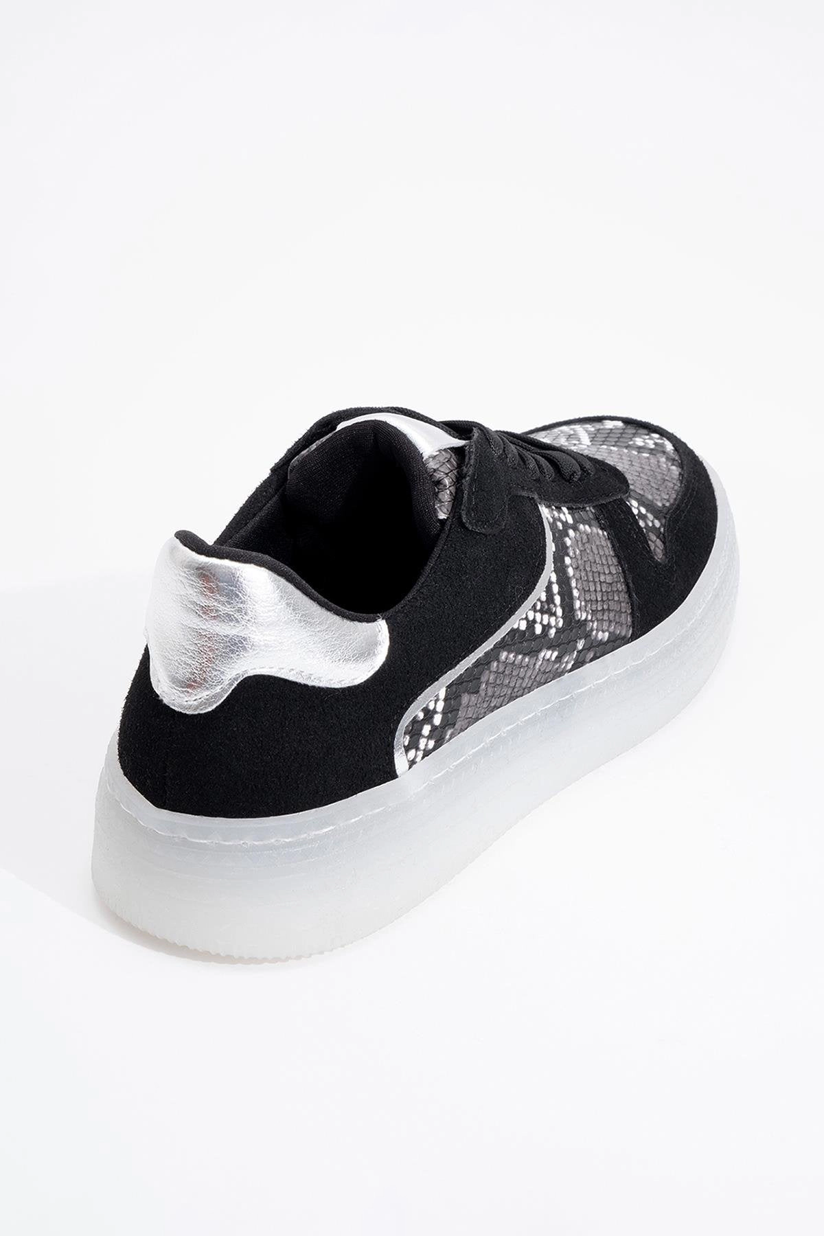 Prologue Shoes Womens Montero Sneakers