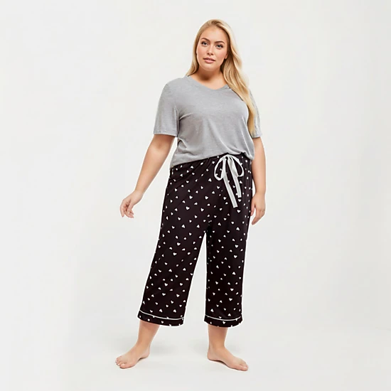 Anna-Kaci Women's 2-Piece Soft Knit Valentine Short Sleeve Top and Heart Print Capri Pajama Pants with Stretch Waist Tie