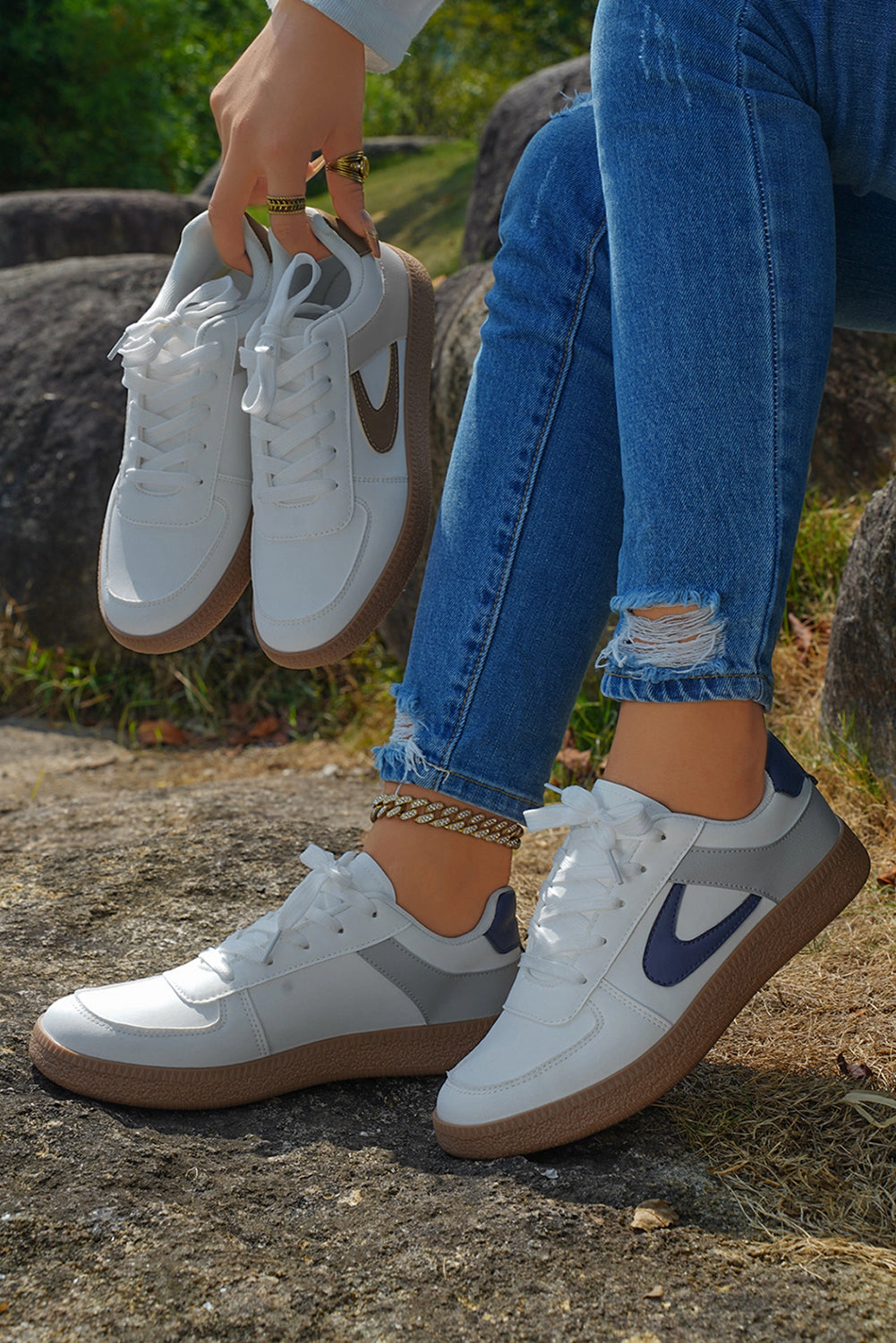 Threaded Pear Women's Elizabeth Leather Lace Up Sneakers