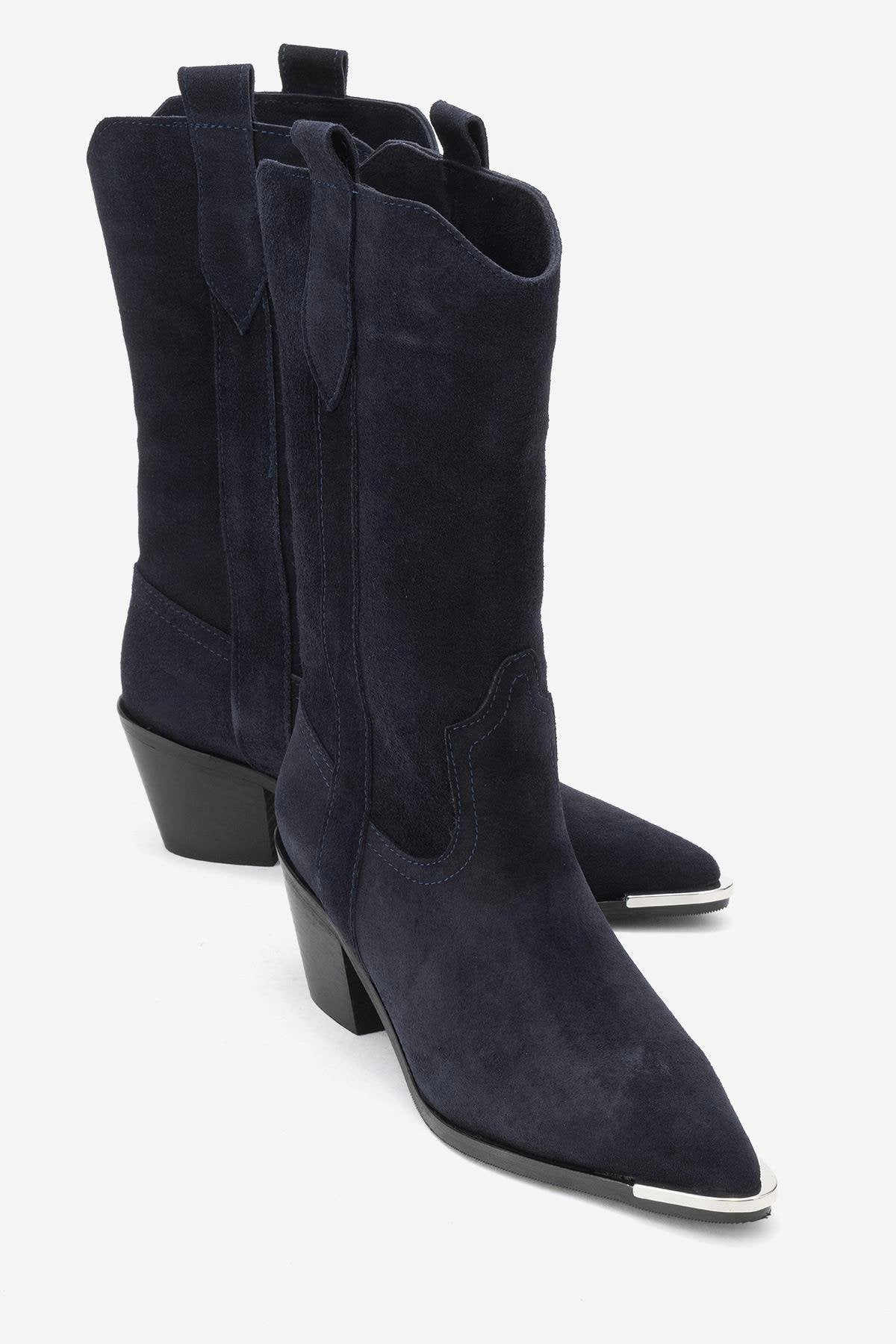 Forever & Always Womens Alvi Leather Western Boots