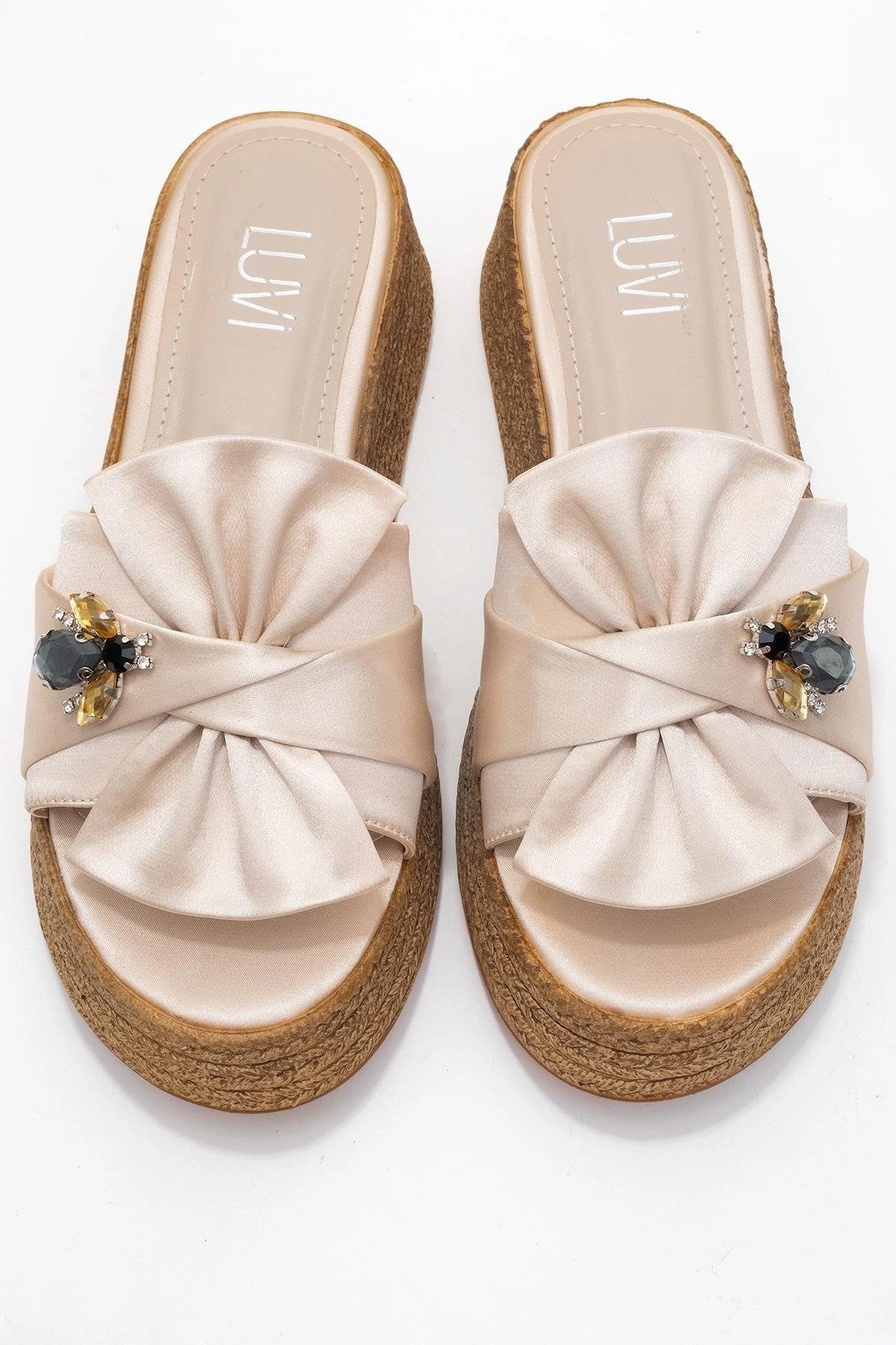 Prologue Shoes Womens Shara Braided Bow & Bee Buckle Platform Sandal