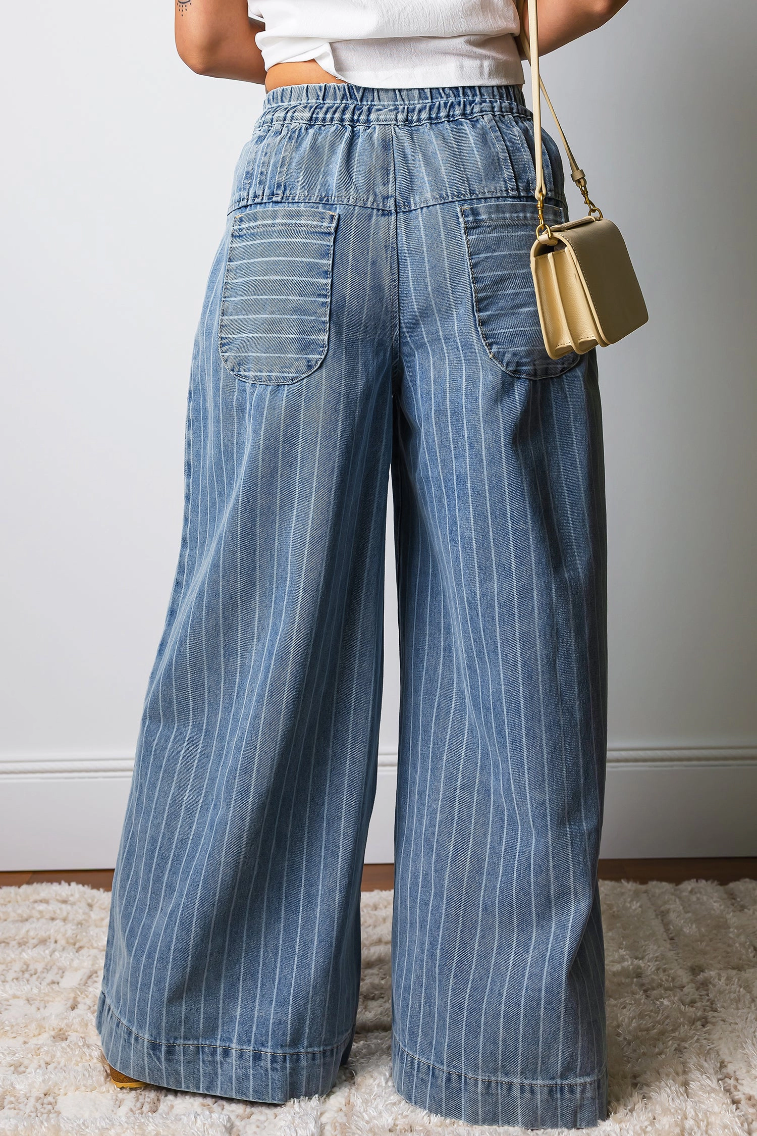 Threaded Pear Women's Sutton Casual Wide Leg Jeans