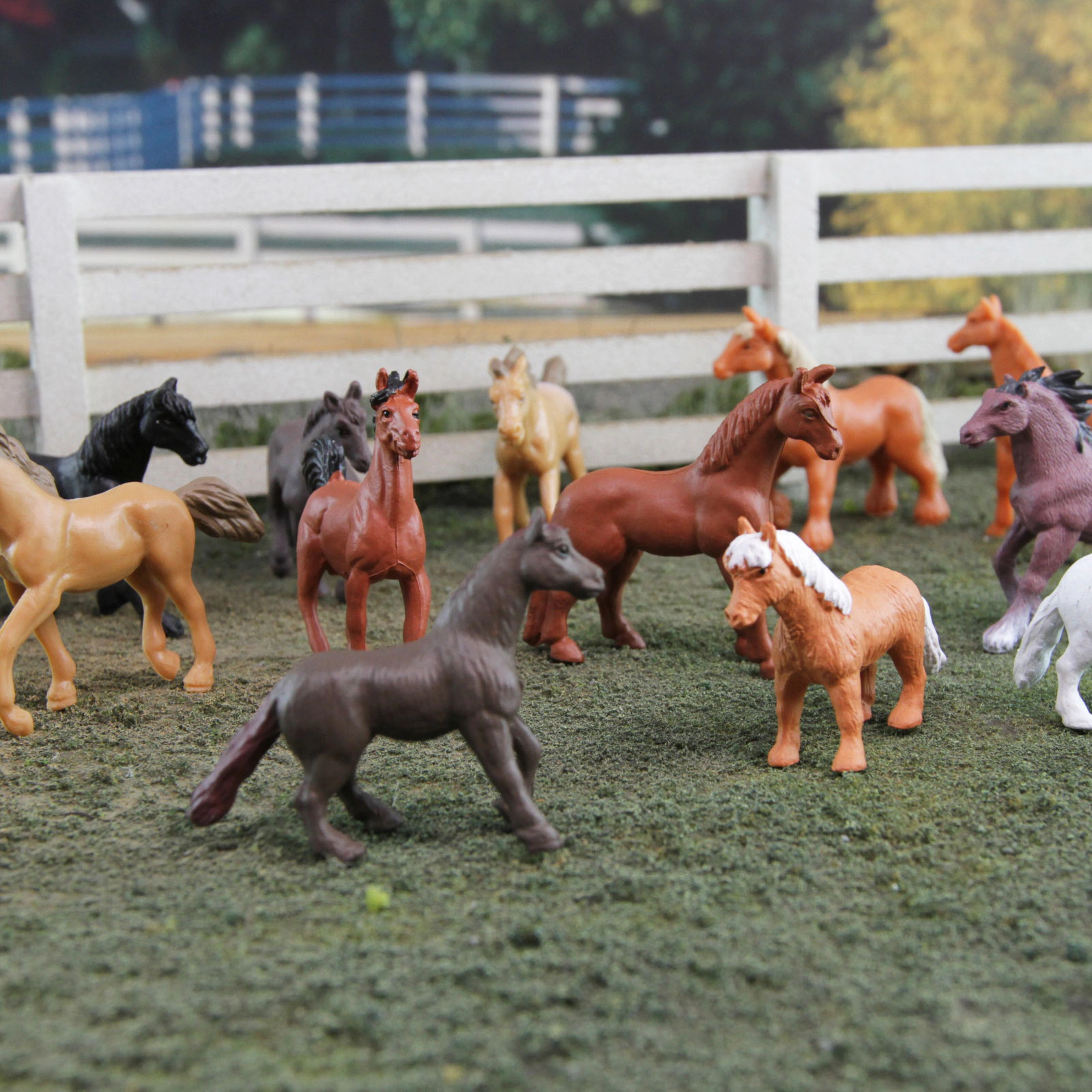 Safari Ltd. - Horses TOOB - contains 12 Mini Figurines