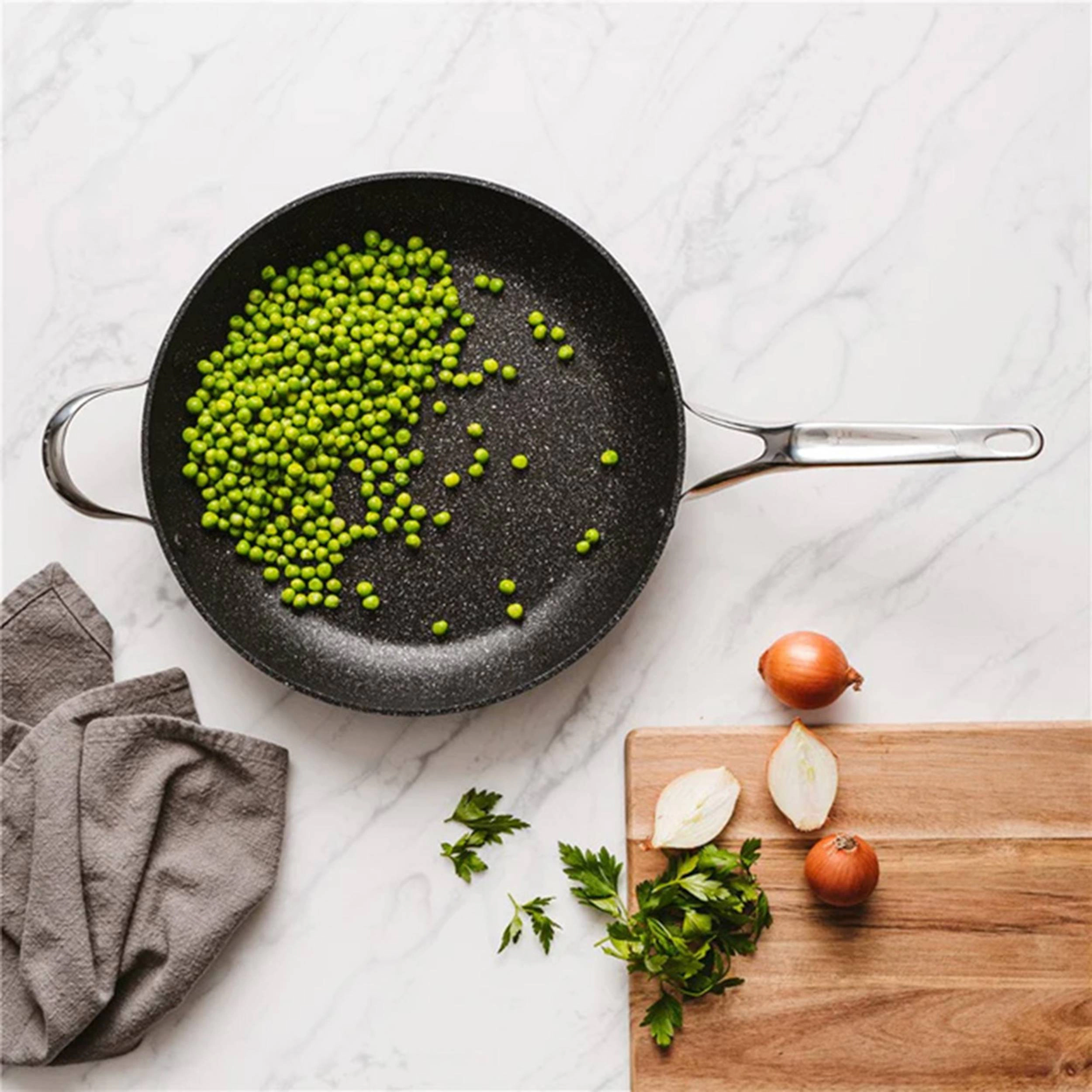 Cuisine::pro® IRONROC™ Frypan 12.5"