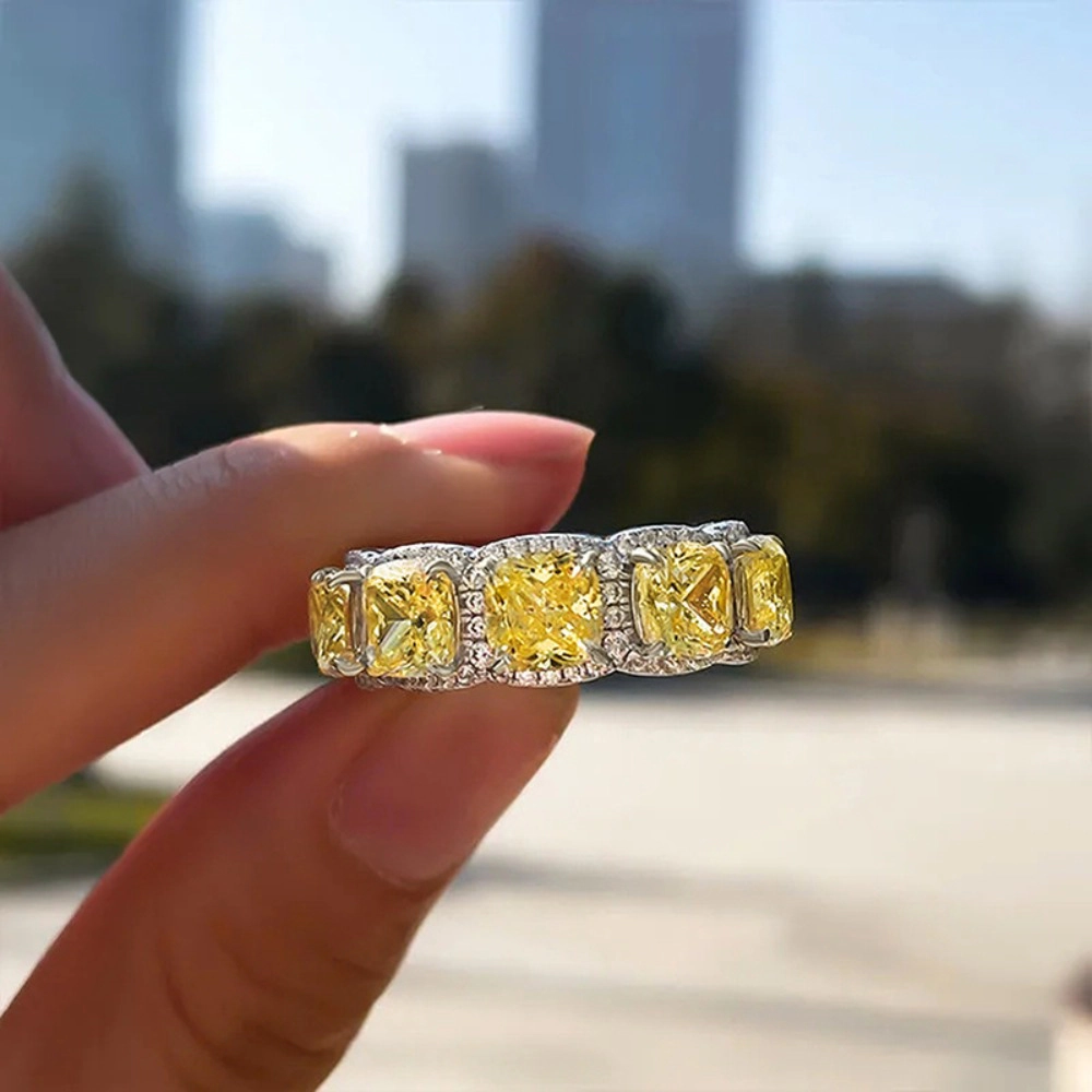 Luxury Women's Engagement Rings with Yellow Cubic Zirconia Fashion Wedding Band Jewelry