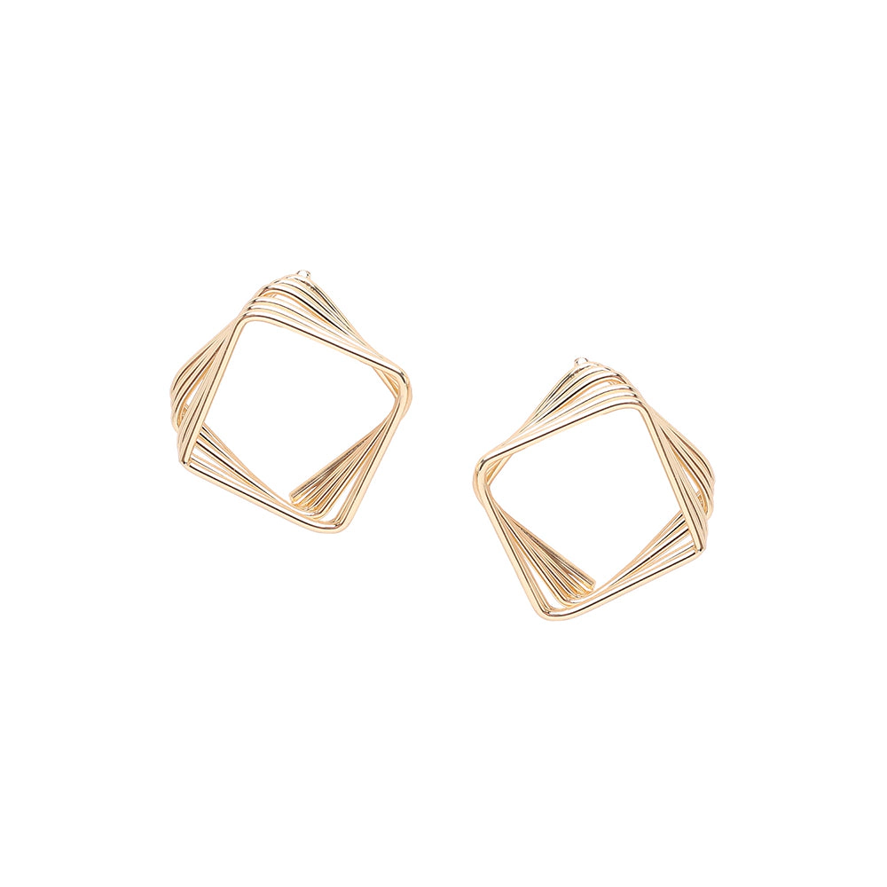 SOHI Women's Wired Drop Earrings