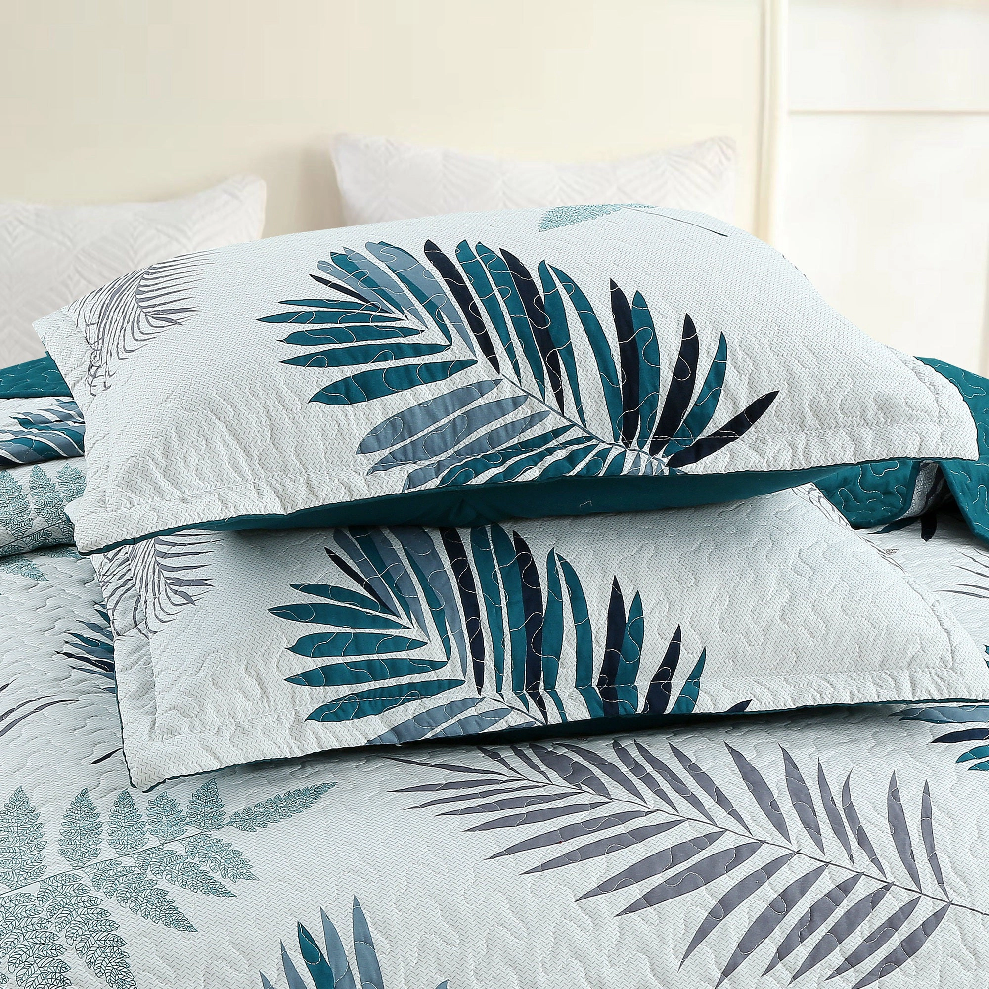 MarCielo 3 Piece Printed Leaf Quilt Set Lightweight Bedspread Set