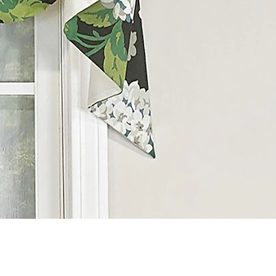 RLF Home Hydrangea Empire Valance Tuxedo Black 2-Scoop . 54"W X 25"L For windows up to 48"W