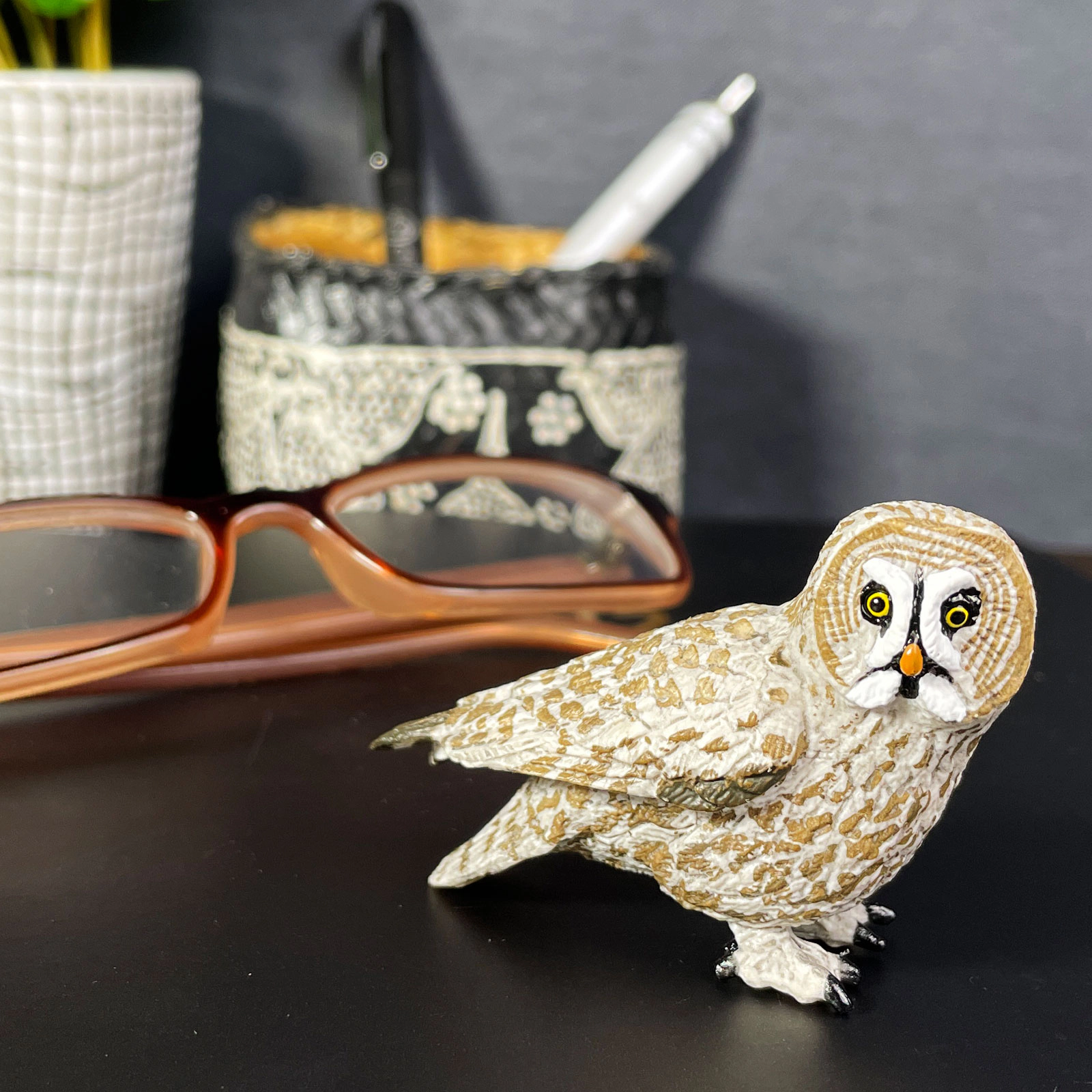 Safari Ltd. - Great Grey Owl Kids Toy Figure