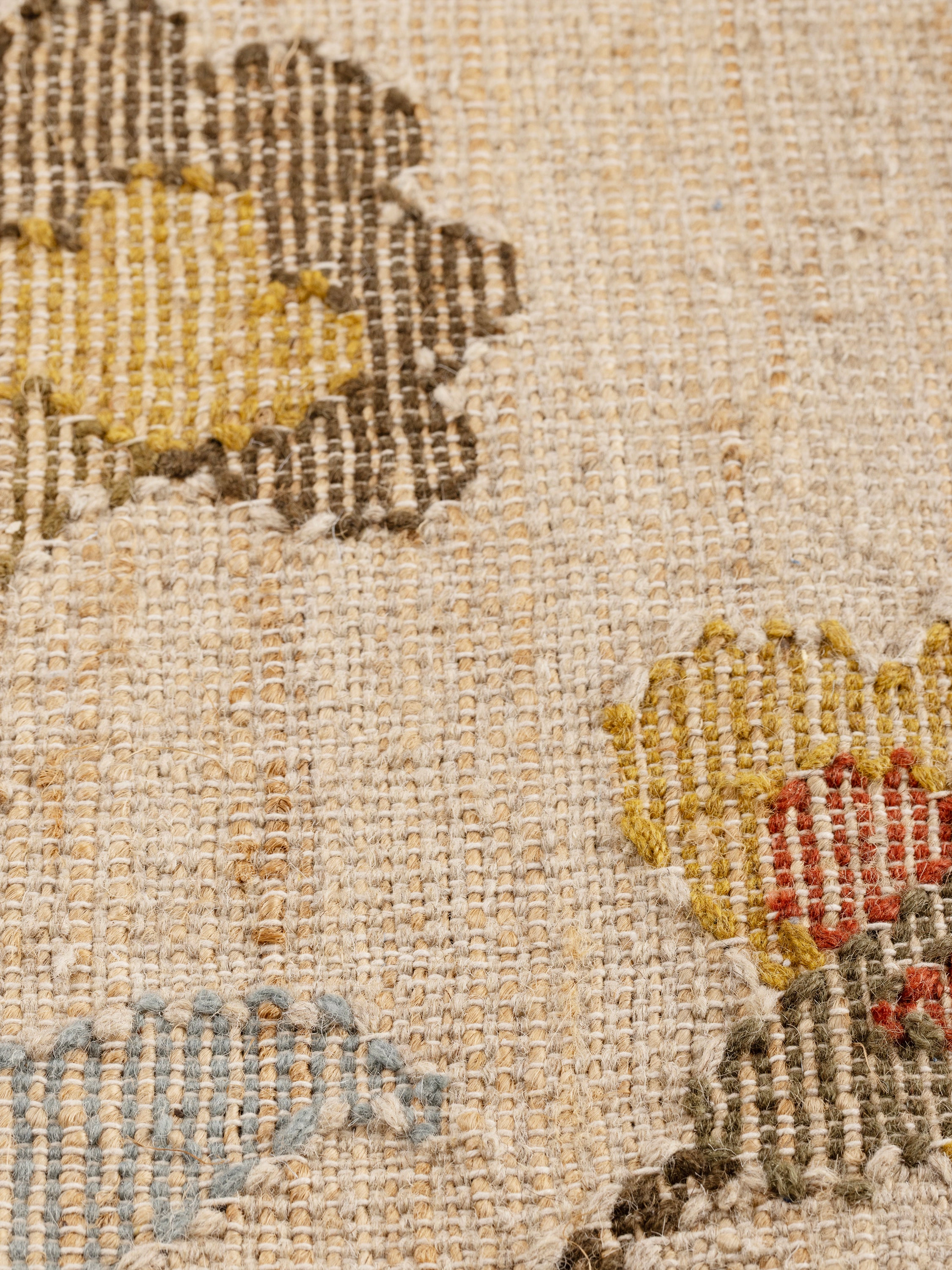 GAURI KOHLI Tresden Area Rug 5'x8'