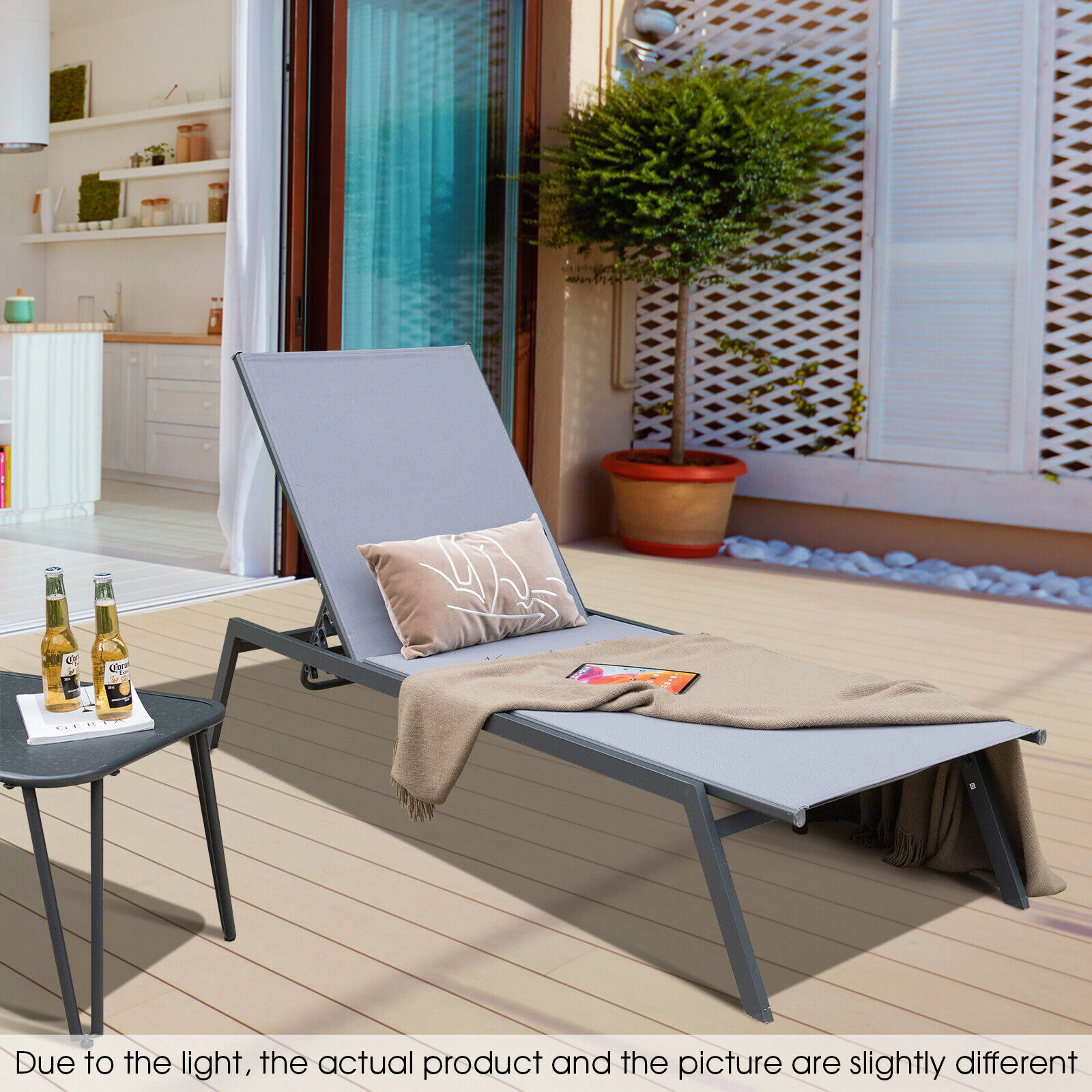 Hivvago Outdoor Adjustable Chaise Lounge Chair with Lay Flat Position and Quick-Drying Fabric