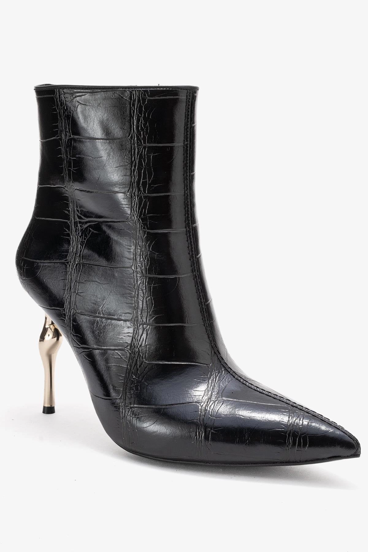 Prologue Shoes Womens Crista Pointed Toe Bootie