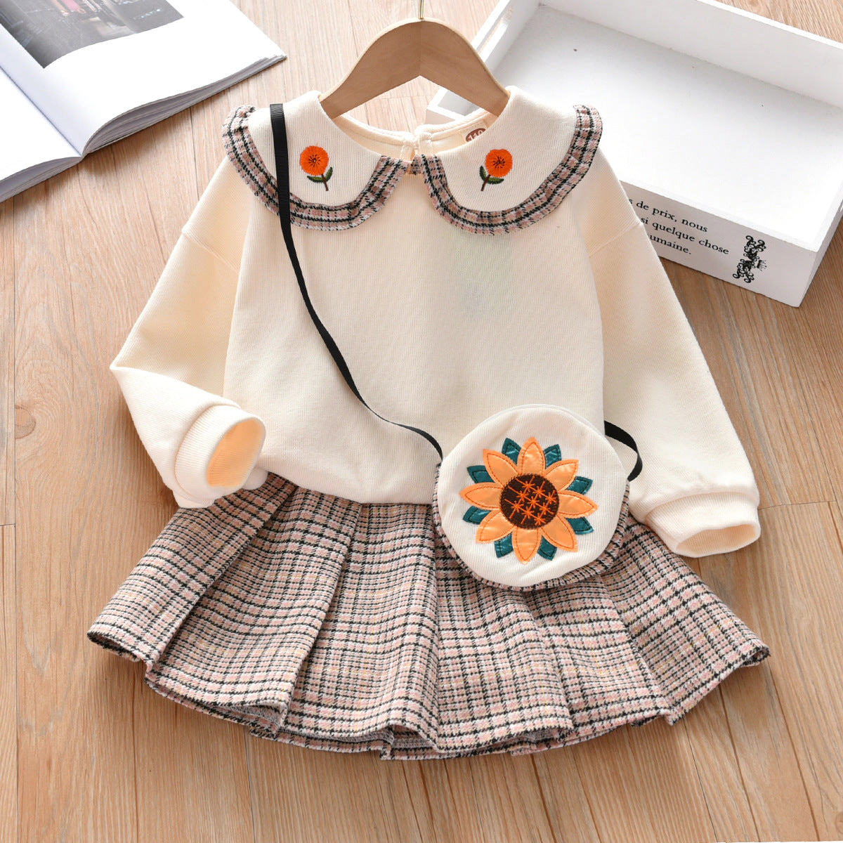 MyKids-USA Baby Girl Floral Patches Doll Neck Pullover Hoodie Combo Pleated Skirt Sweet Vintage Style Sets