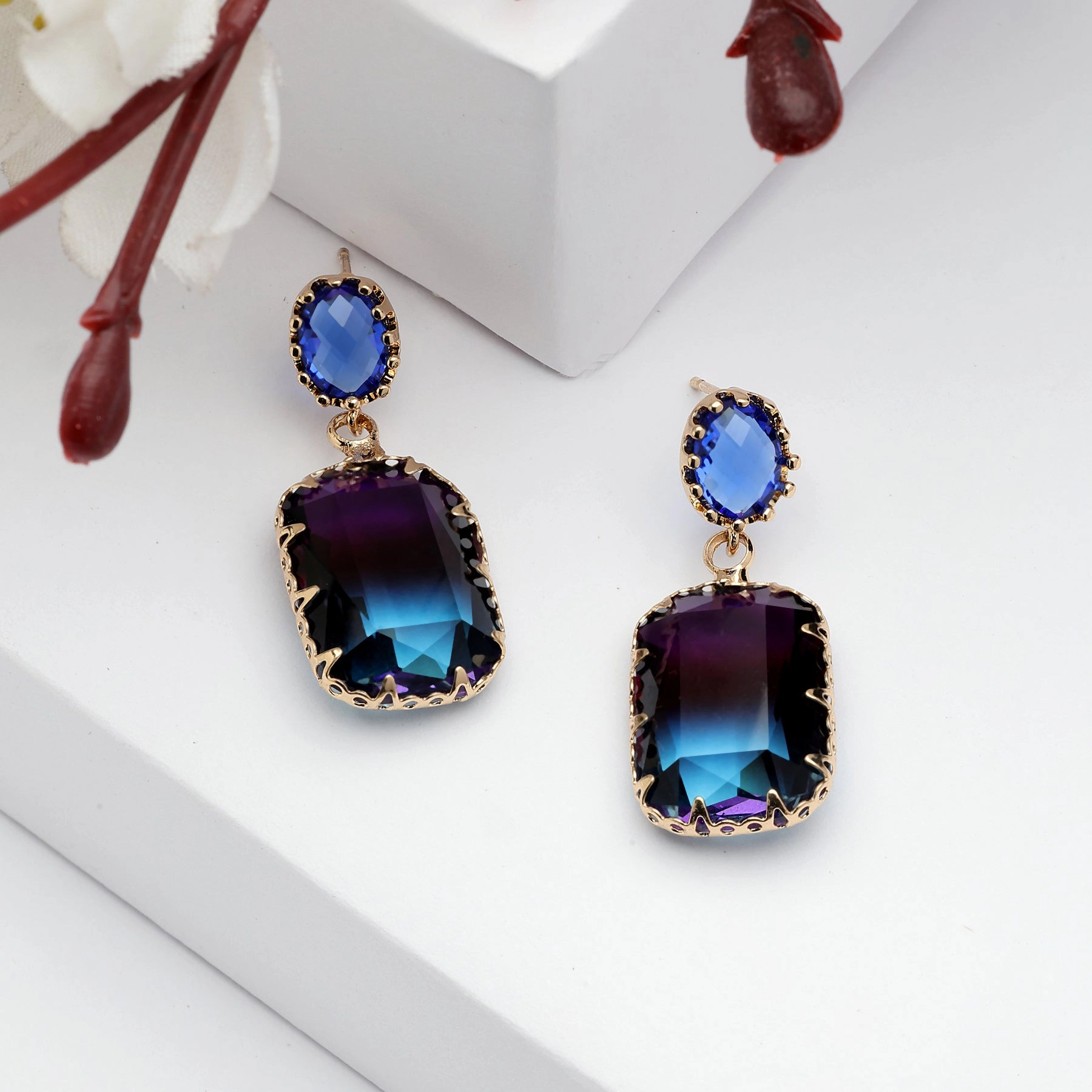 AGP PARIS Womens Diva Classy Rectangle Drop Earrings