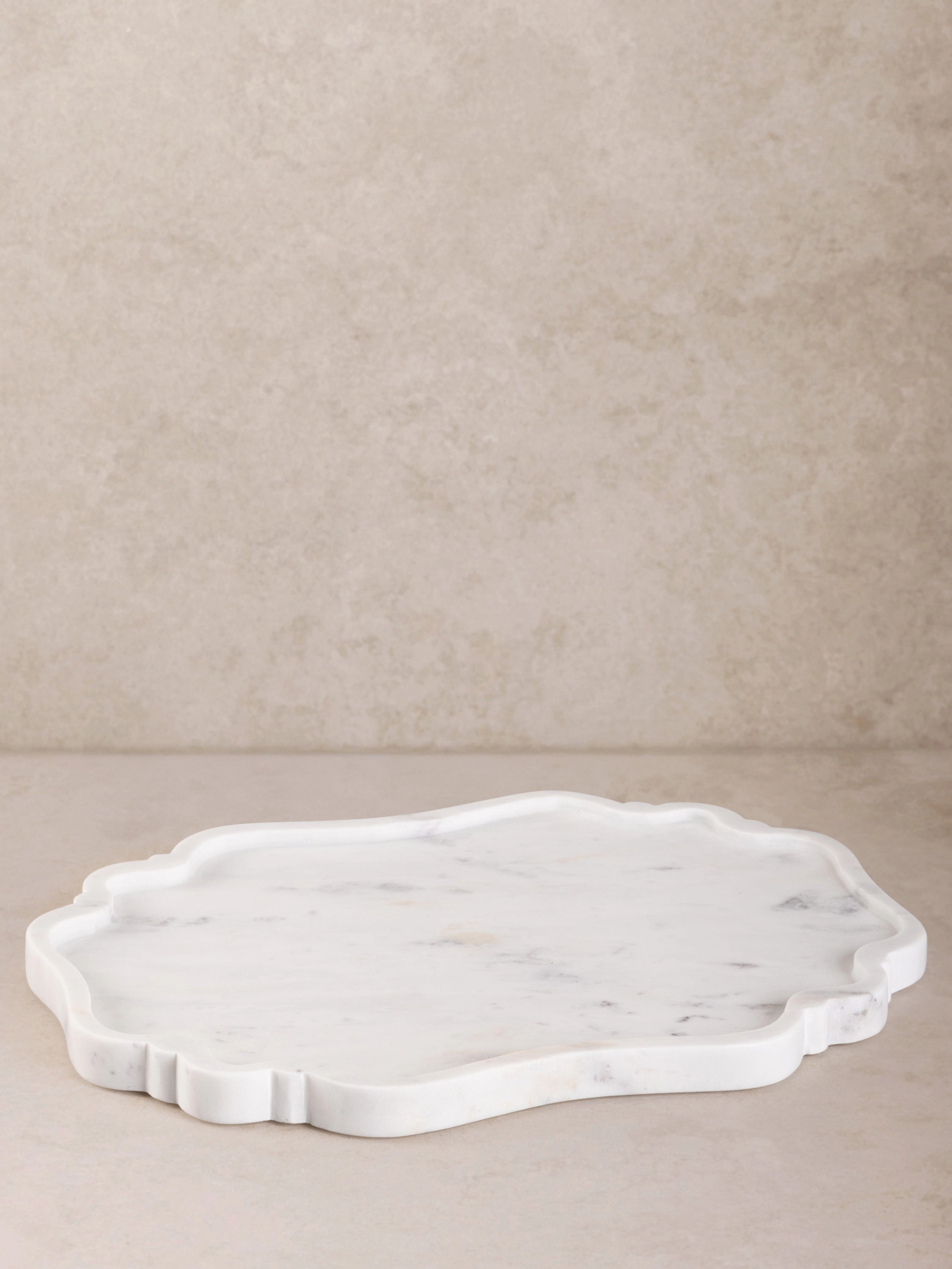 GAURI KOHLI Cascade White Marble Tray
