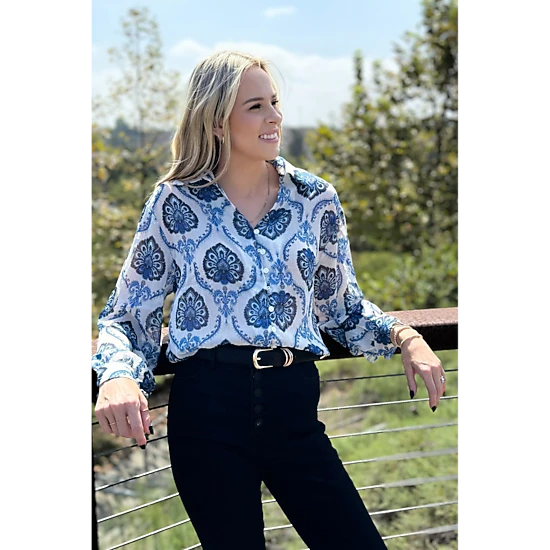 Threaded Pear Women's Mila Pattern Button Top
