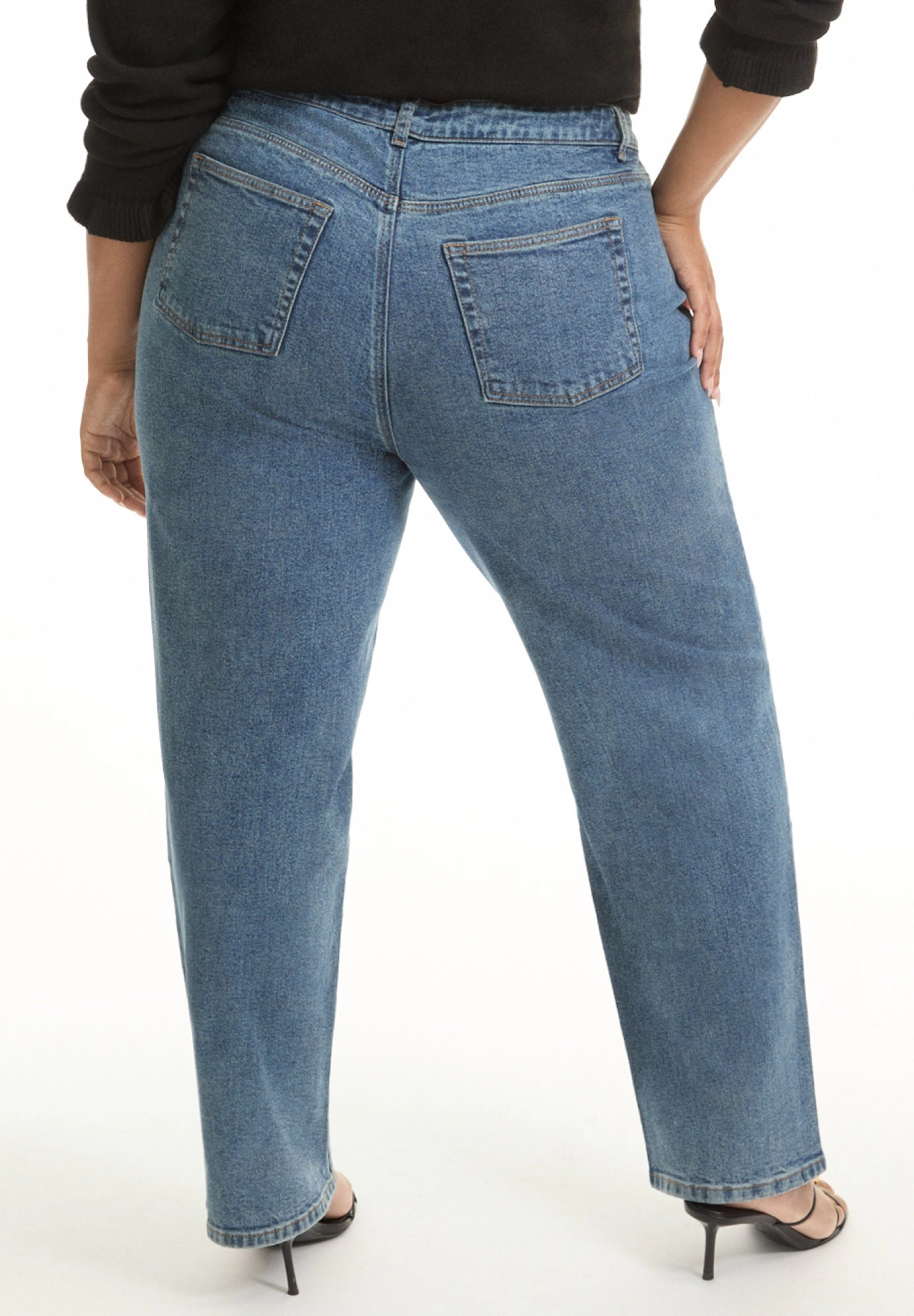 June & Vie Women's Plus Curvie-Fit High-Rise Straight-Leg Stretch Jeans