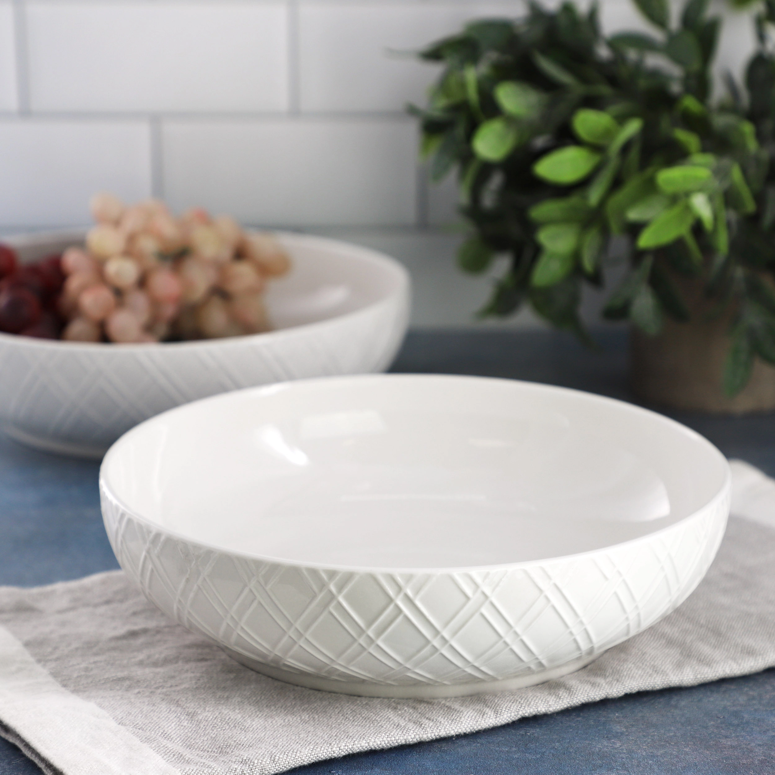 Gibson Home Great Essentials 2 Piece Fine Ceramic 8.2in Dinner Bowl Set in White