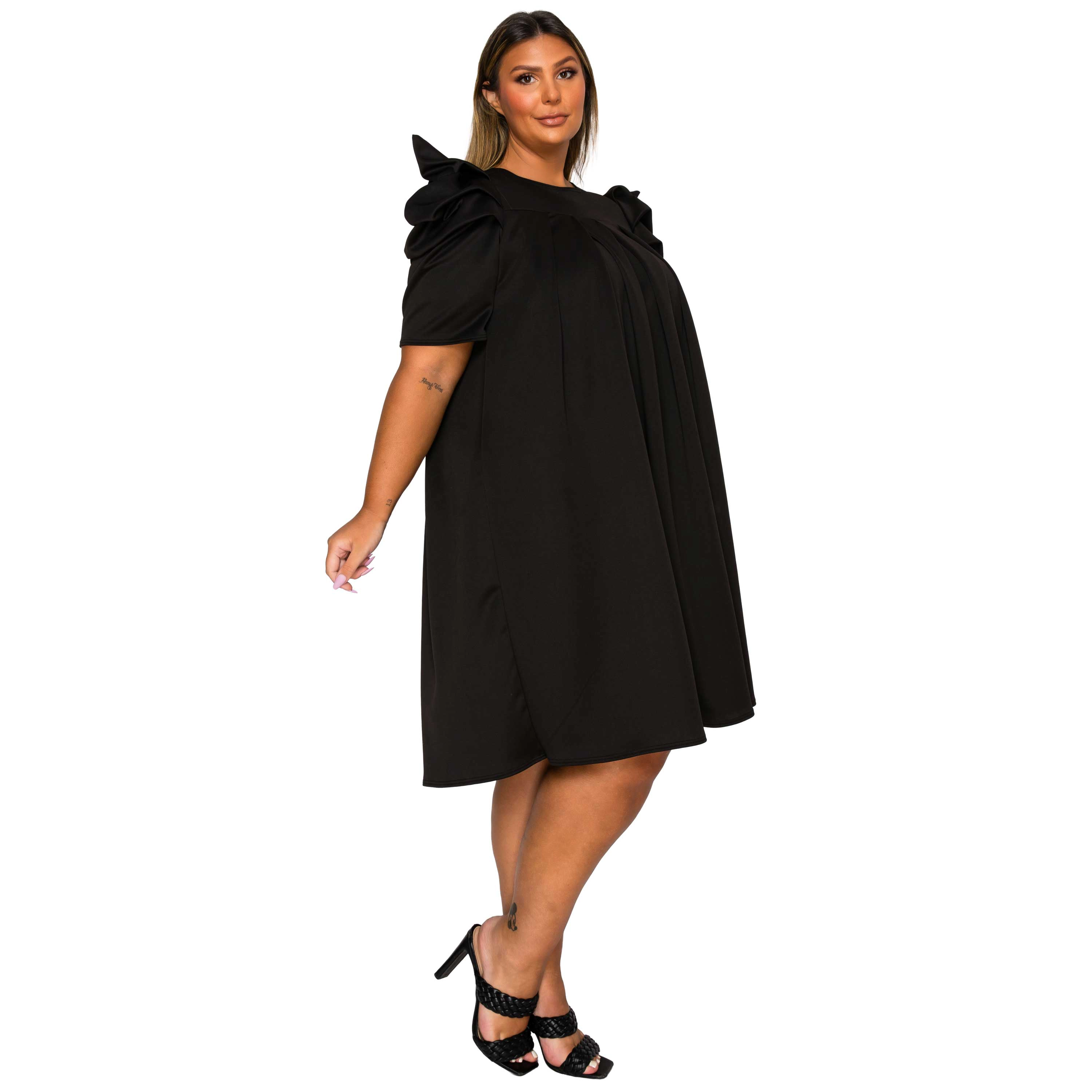 L I V D Women's Plus Zaya Pleated Swing Dress