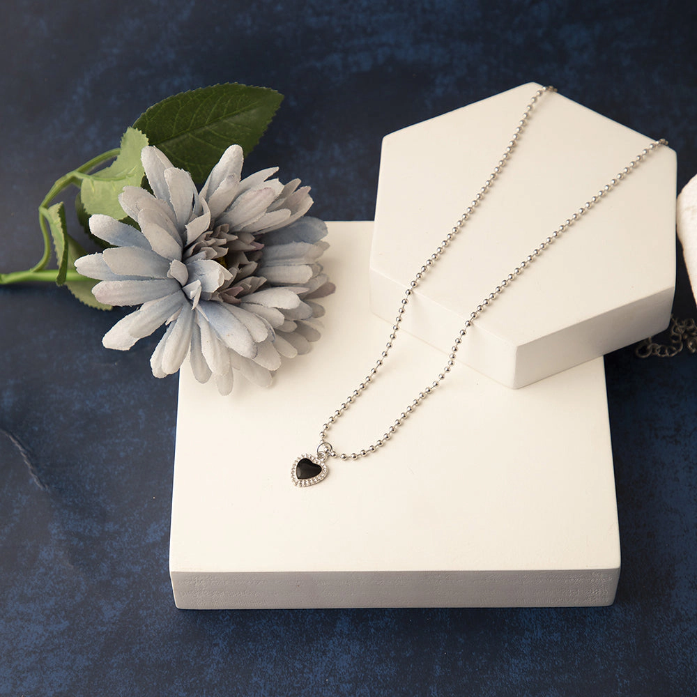 SOHI Women's Black Silver Plated Designer Necklace