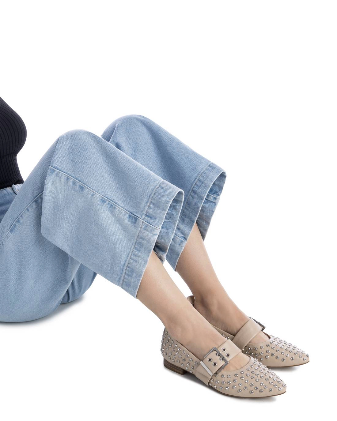 XTI Women's Studded Mary Jane Flats
