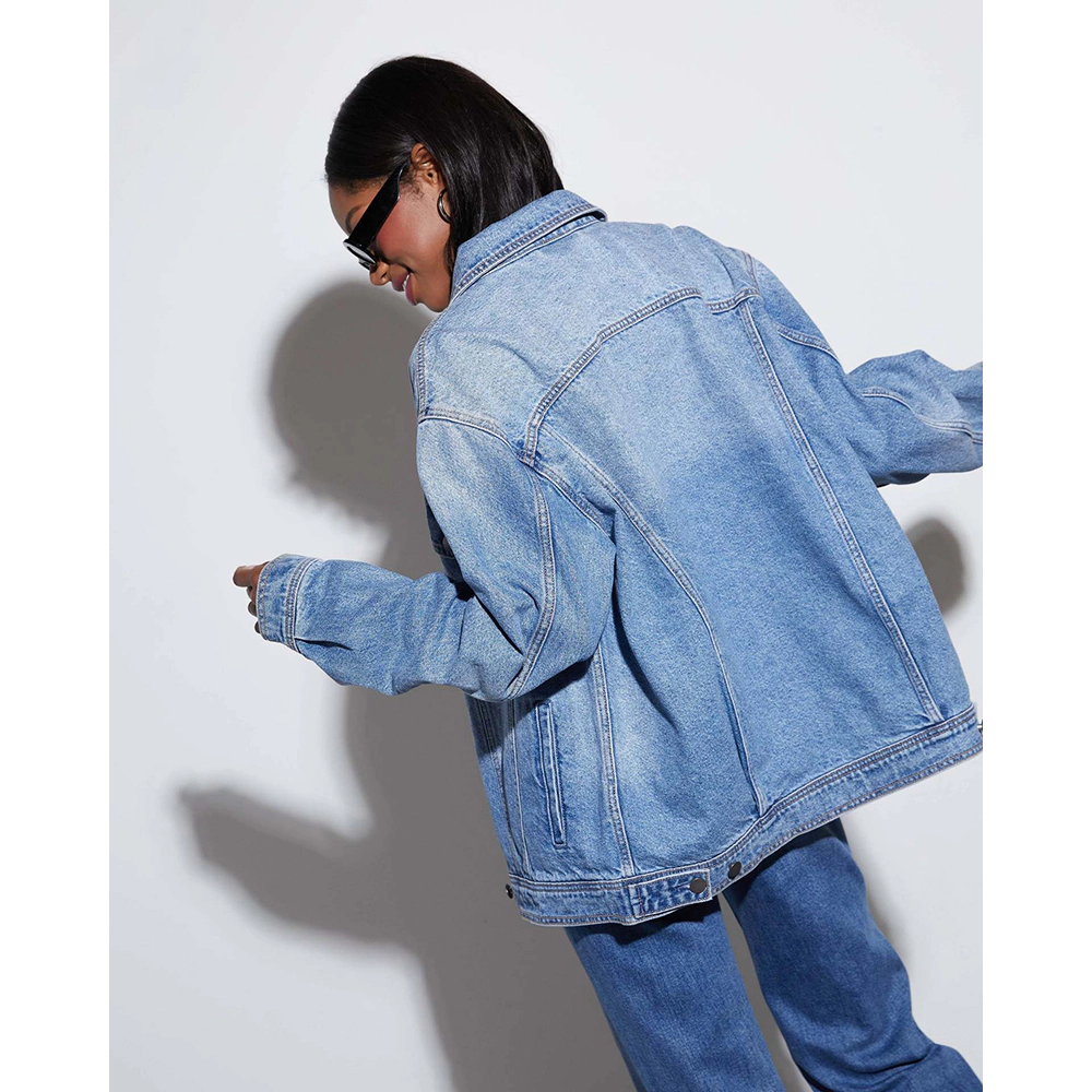 EadianDree Women Oversized Long Sleeve Denim Jacket Classic Lapel Button Down Trucker Coat