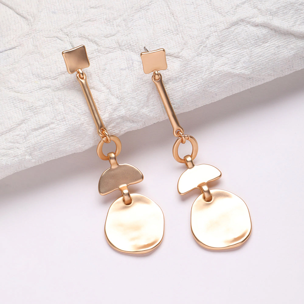 SOHI Women's Dented Relic Drop Earrings