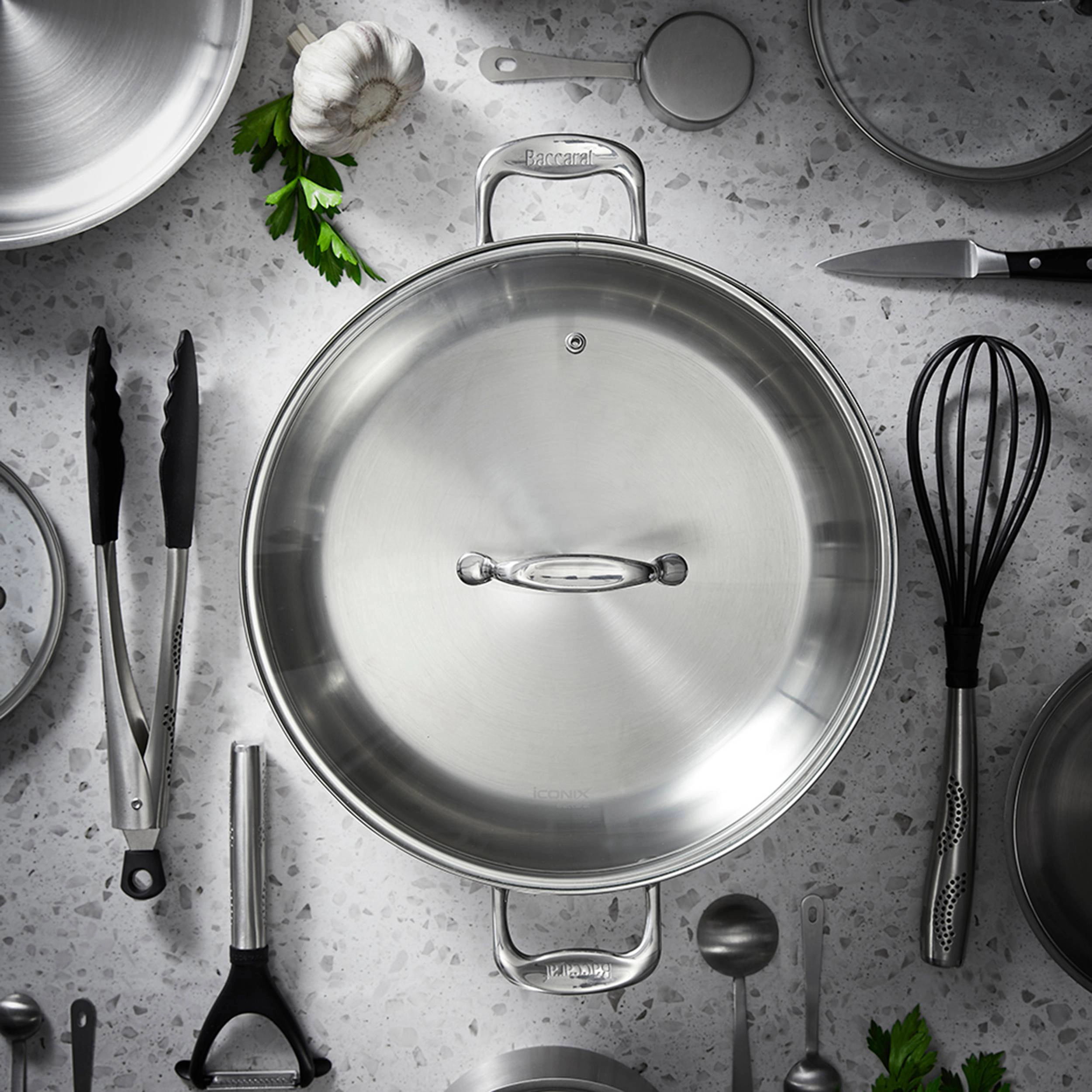 Cuisine::pro® iconiX® Chef Pan With Lid 12.5"