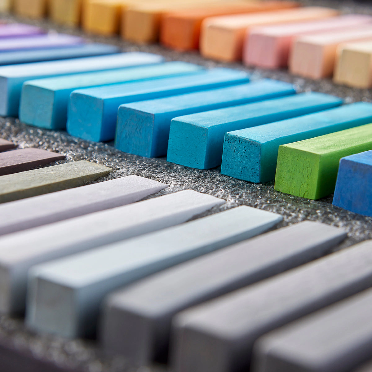 KINGART Soft Square Pastels in Wood Travel Case, 72 Colors