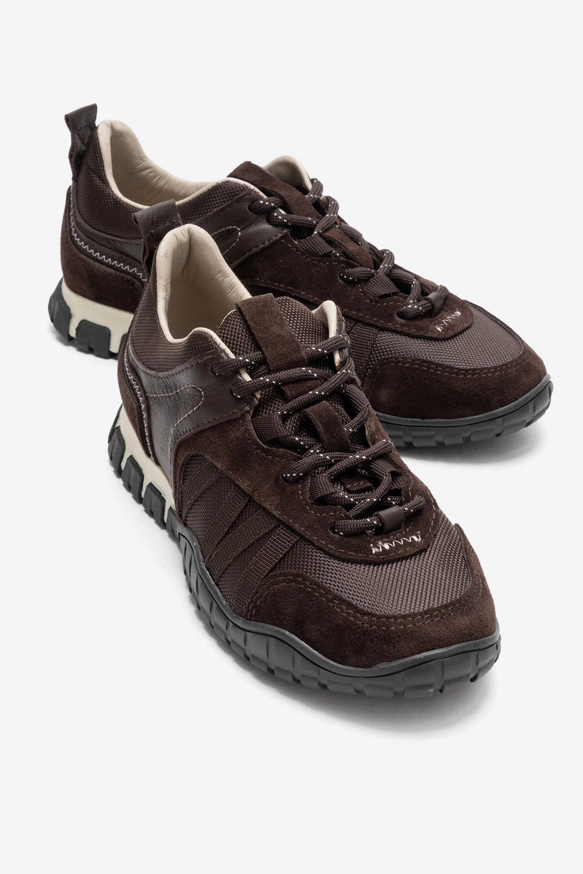 Forever & Always Womens Fiera Leather Mesh Sneaker