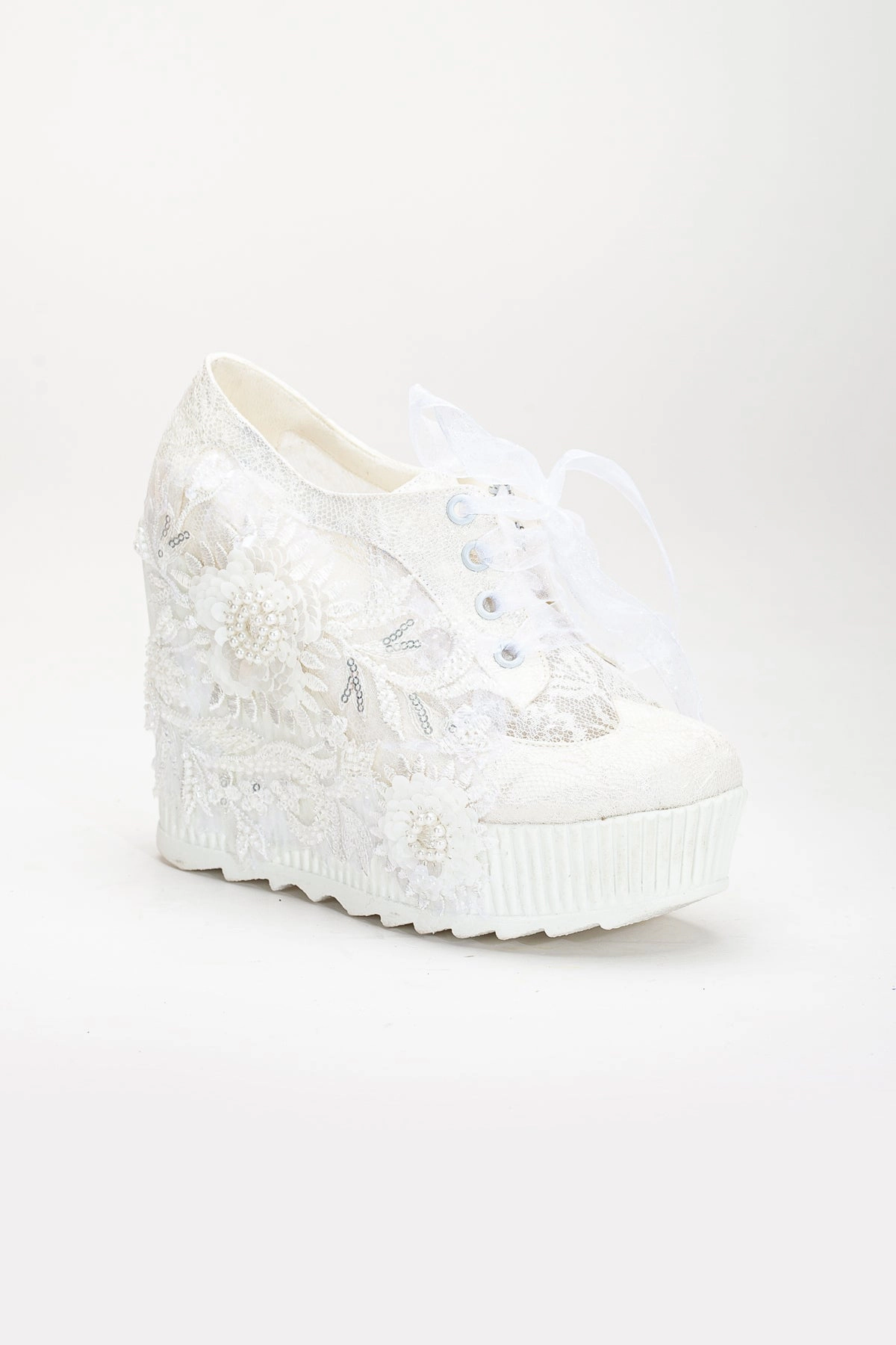 Forever & Always Womens Sheri Lace Bridal Platform Sneakers
