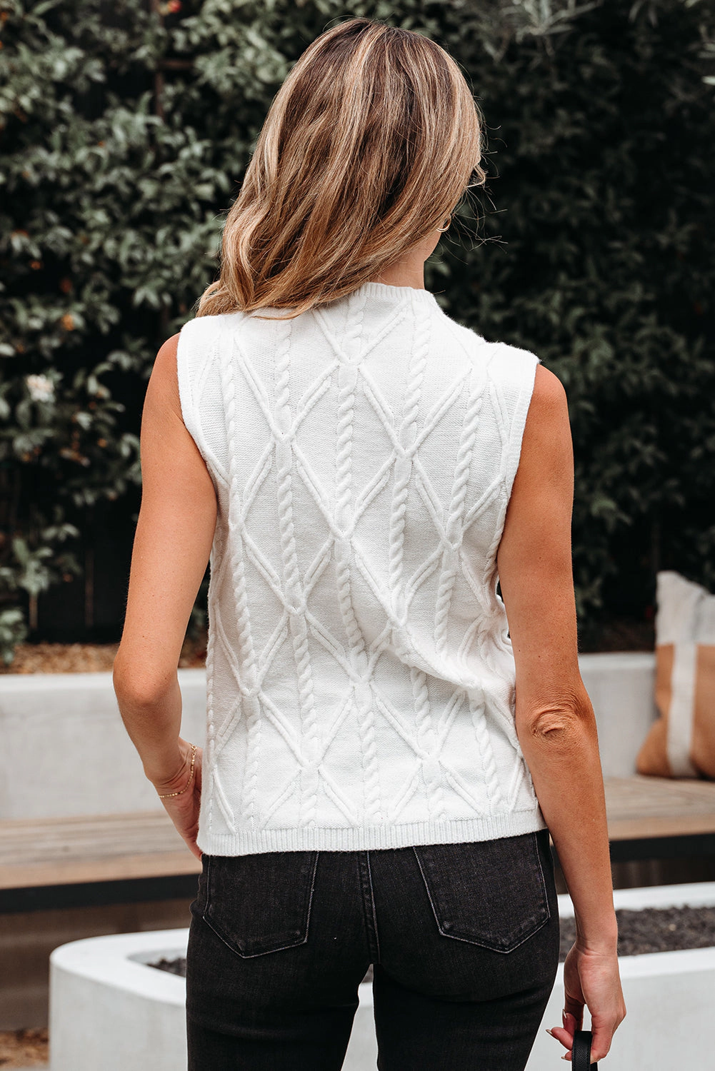 Threaded Pear Women's Alaia Pearled Textured Knit Sweater Vest