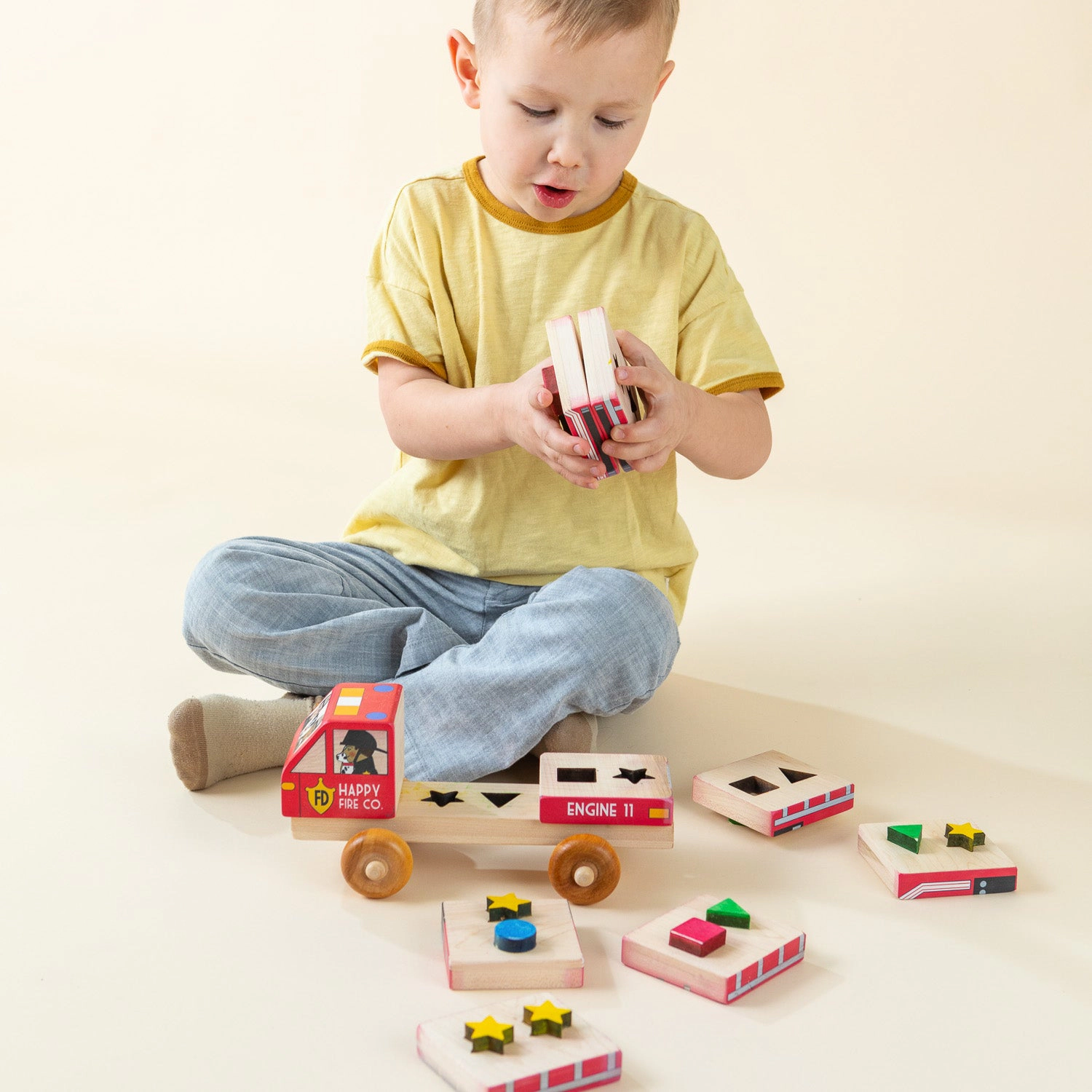 Stackable Wooden Puzzle Truck - Horse Trailer - Astra Play Award Nominee 2026 - Made in Canada - Non-Toxic Ink