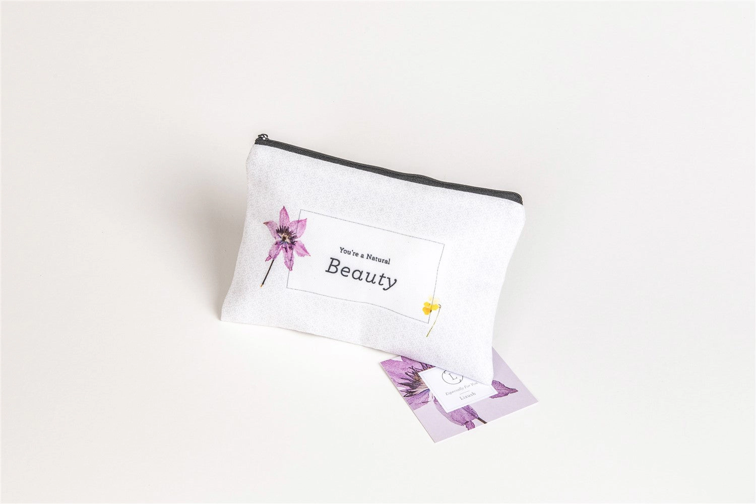 Lizush  Lavender Spa Gift Box - Natural Lavender Bath & Body Relaxing Gift Set for Women