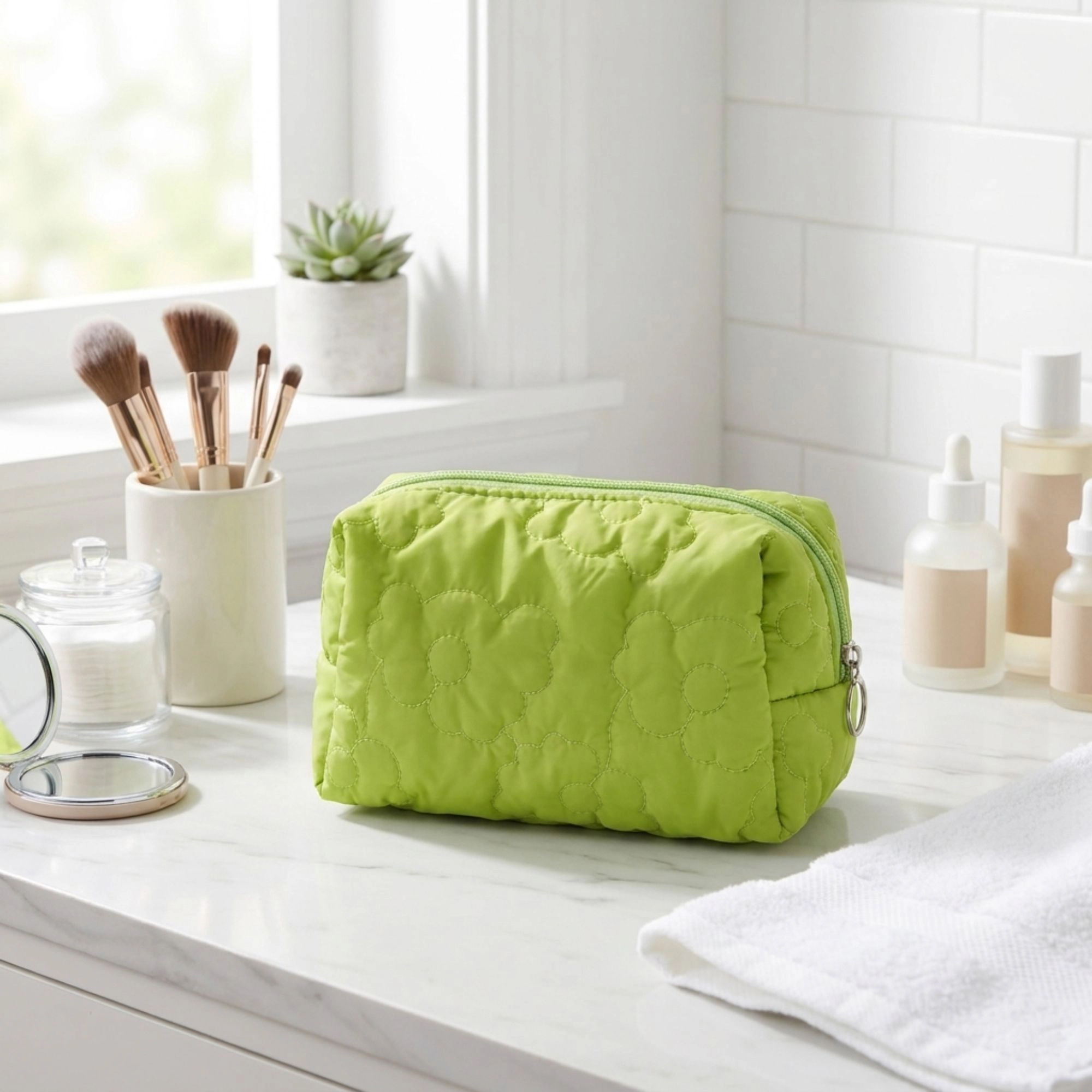 Alilang Unisex Floral Quilted Makeup Bag Large Capacity Cosmetic Toiletry Travel Pouch with Handle